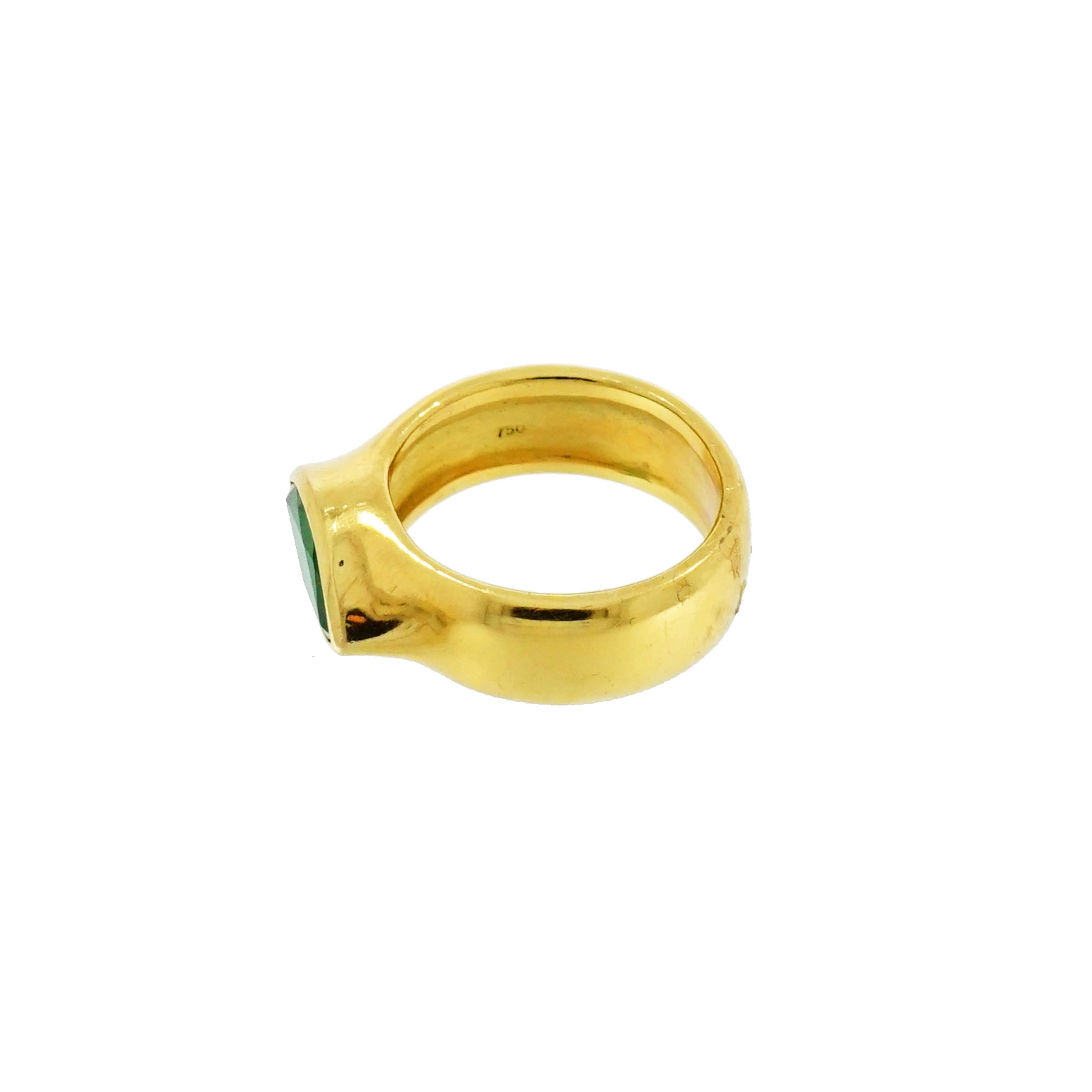 Marquise Cut Marquise Shaped Emerald Yellow Gold Ring