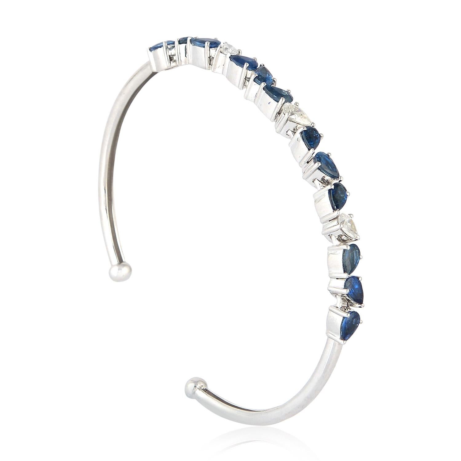 Marquise Shaped Sapphire & Diamond Bangle Made In 18k Gold In New Condition For Sale In New York, NY