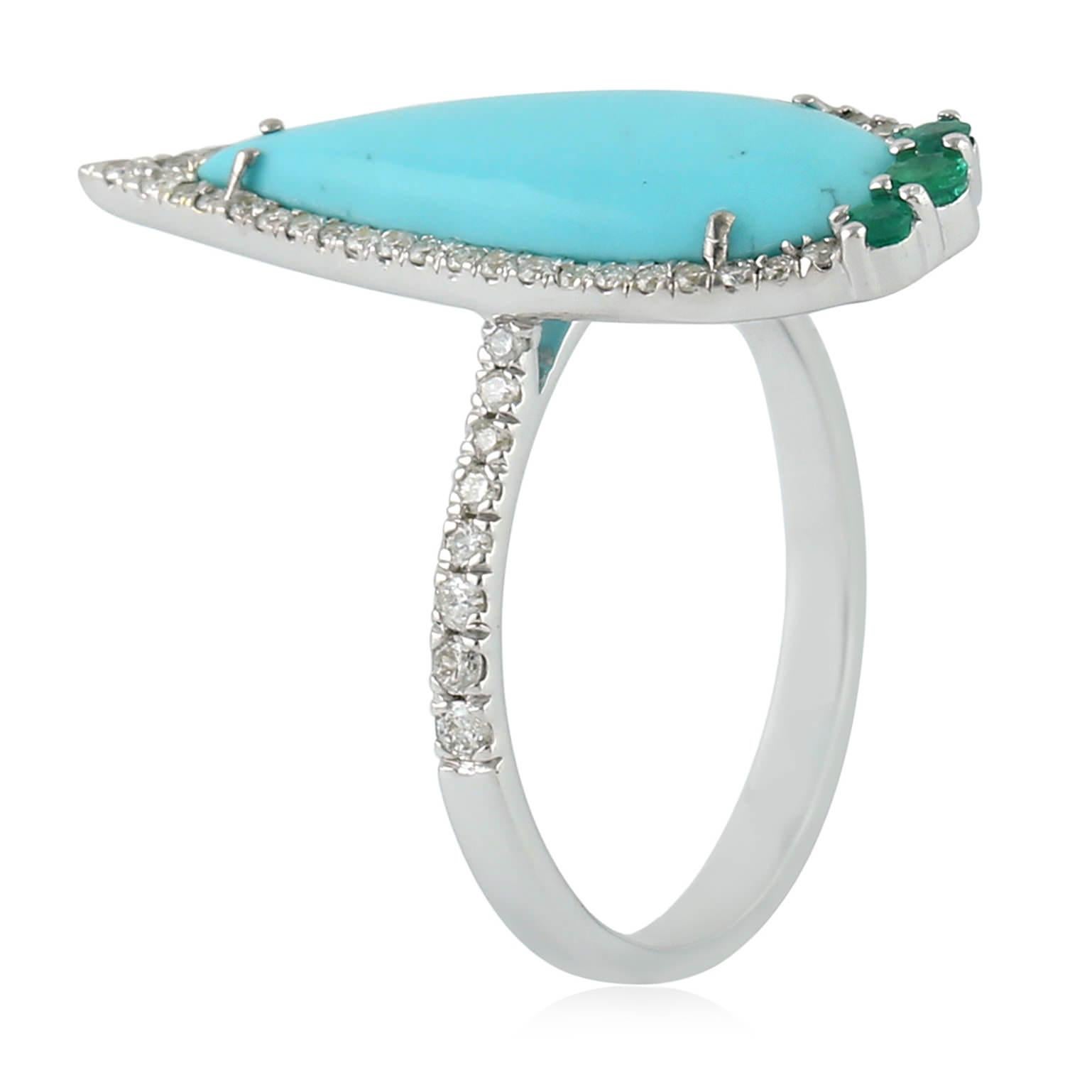 Marquise Shaped Turquoise & Emerald Ring With Diamonds In 18k White Gold In New Condition For Sale In New York, NY