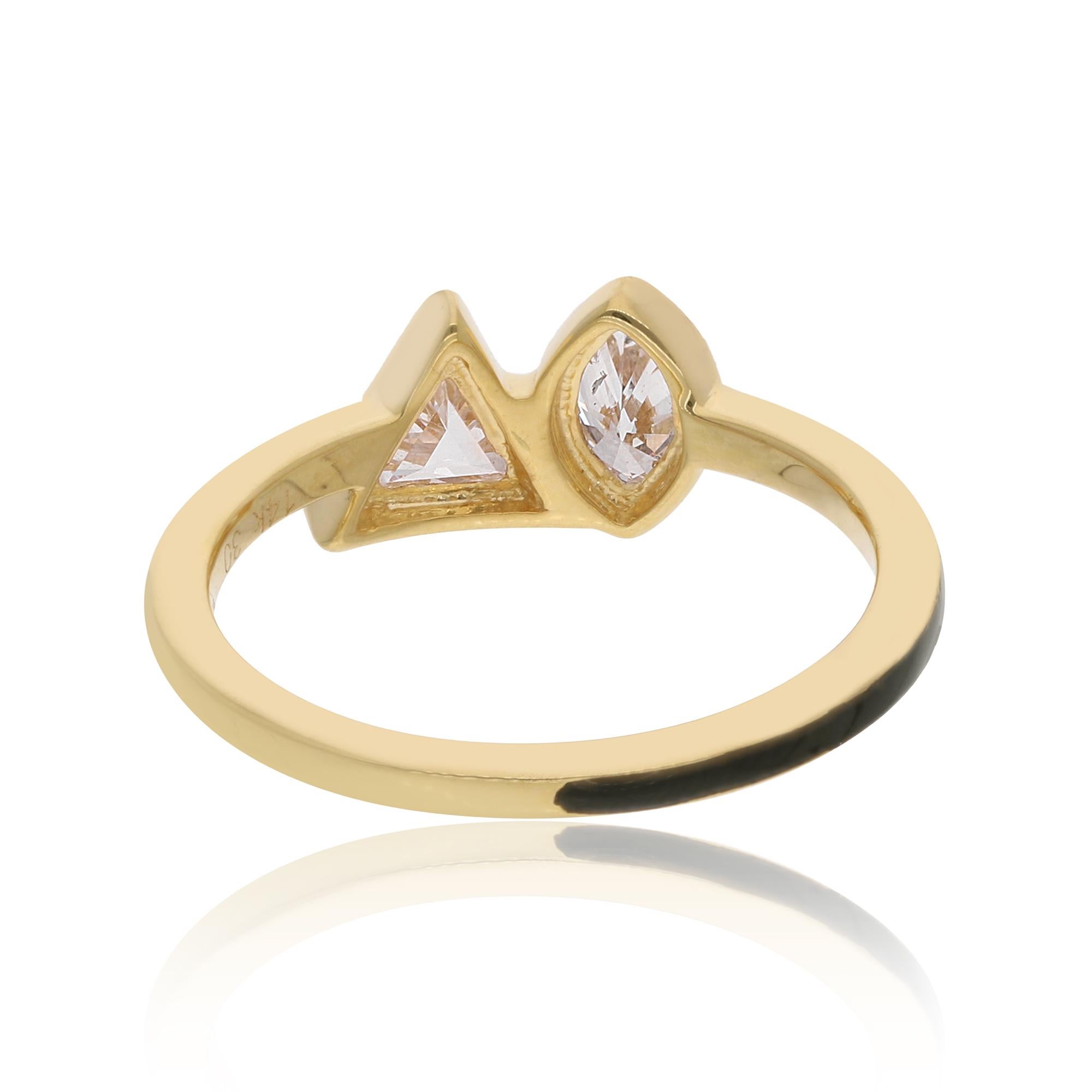 En vente :  Bague en or jaune 14 carats Marquise Triangle Diamond Two Stone Enamel Band 5