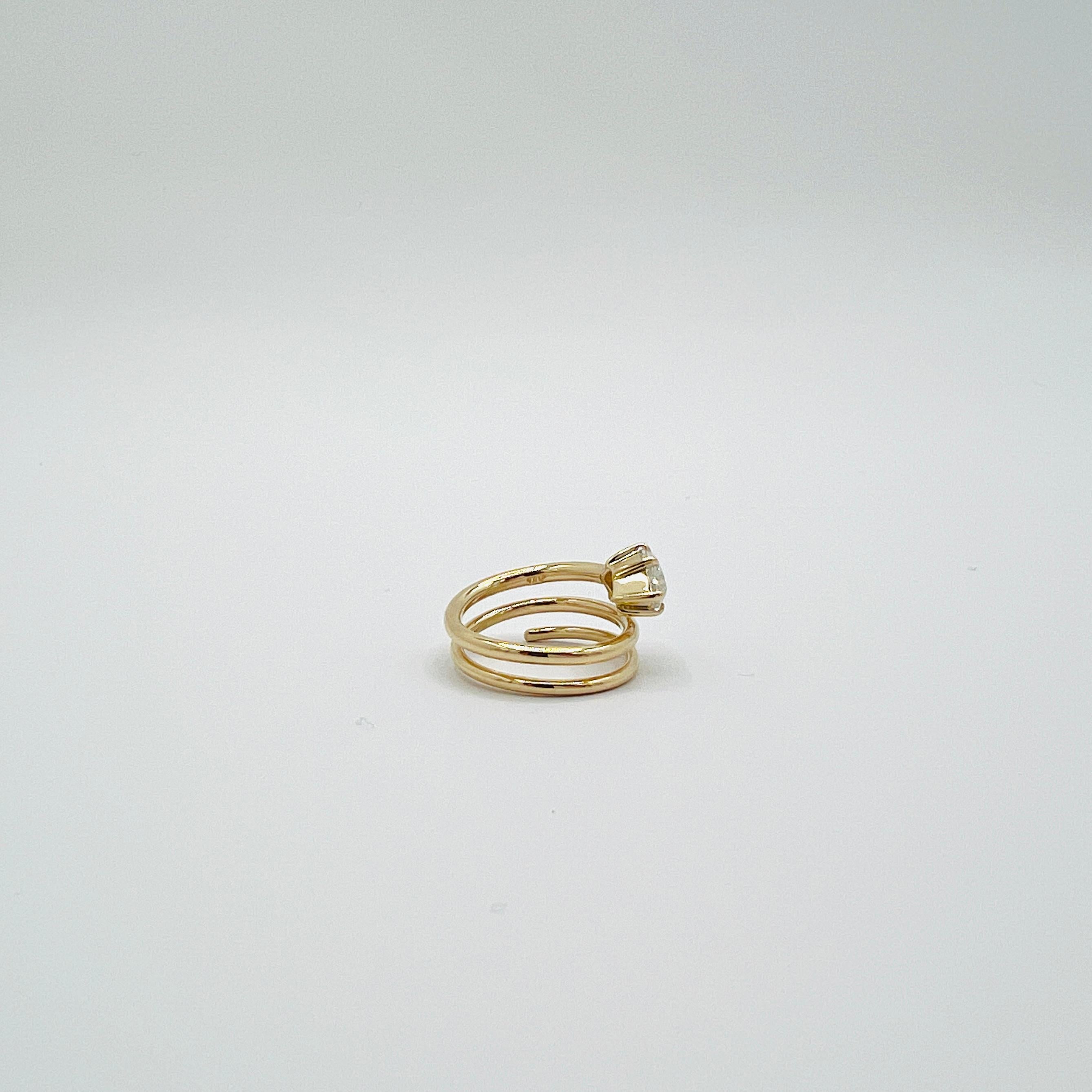 Anello a serpente con diamante bianco Marquise in oro giallo 14K in vendita 1