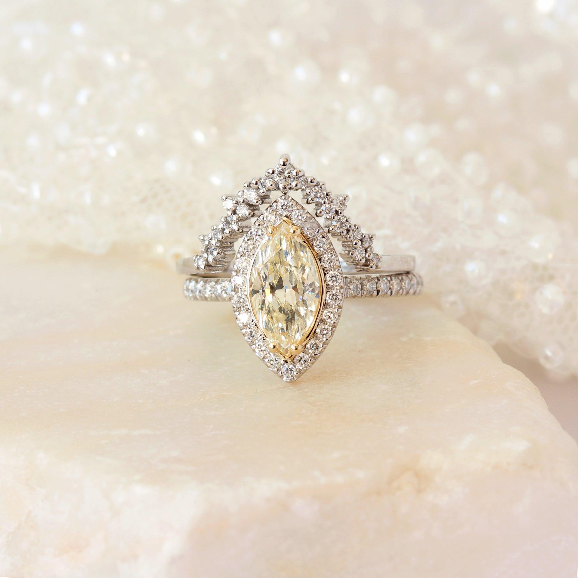 Marquise Yellow Halo Diamond Engagement ring and Diamond Nesting band - Daisy & Stardust.
This list is for two ring set.
Handmade with care. 
An original design by Silly Shiny Diamonds. 

Details: 
* Center Stone Shape: Marquise cut.
* Center Stone