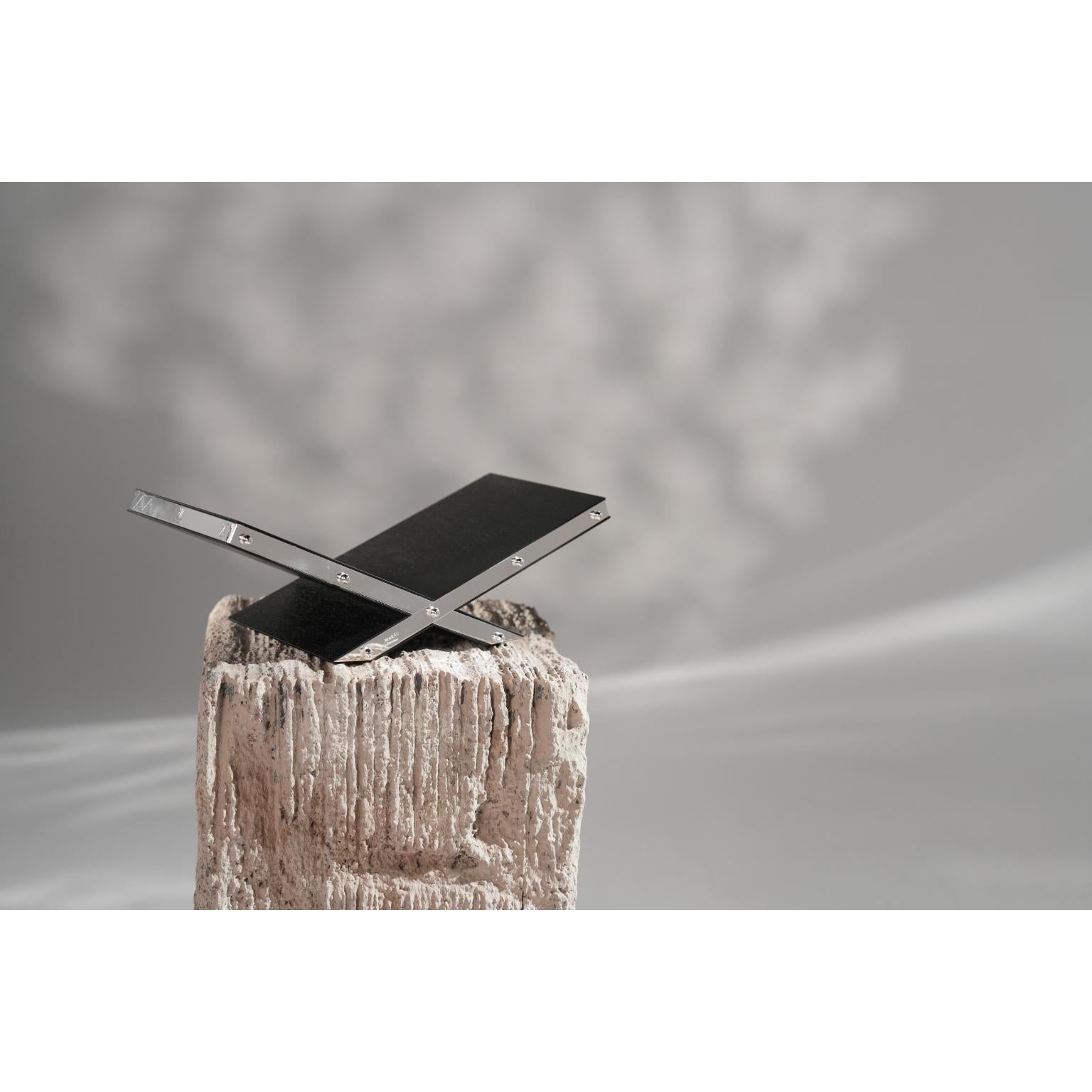 Autre Porte-livre Marri en laiton plaqué argent par Marau en vente