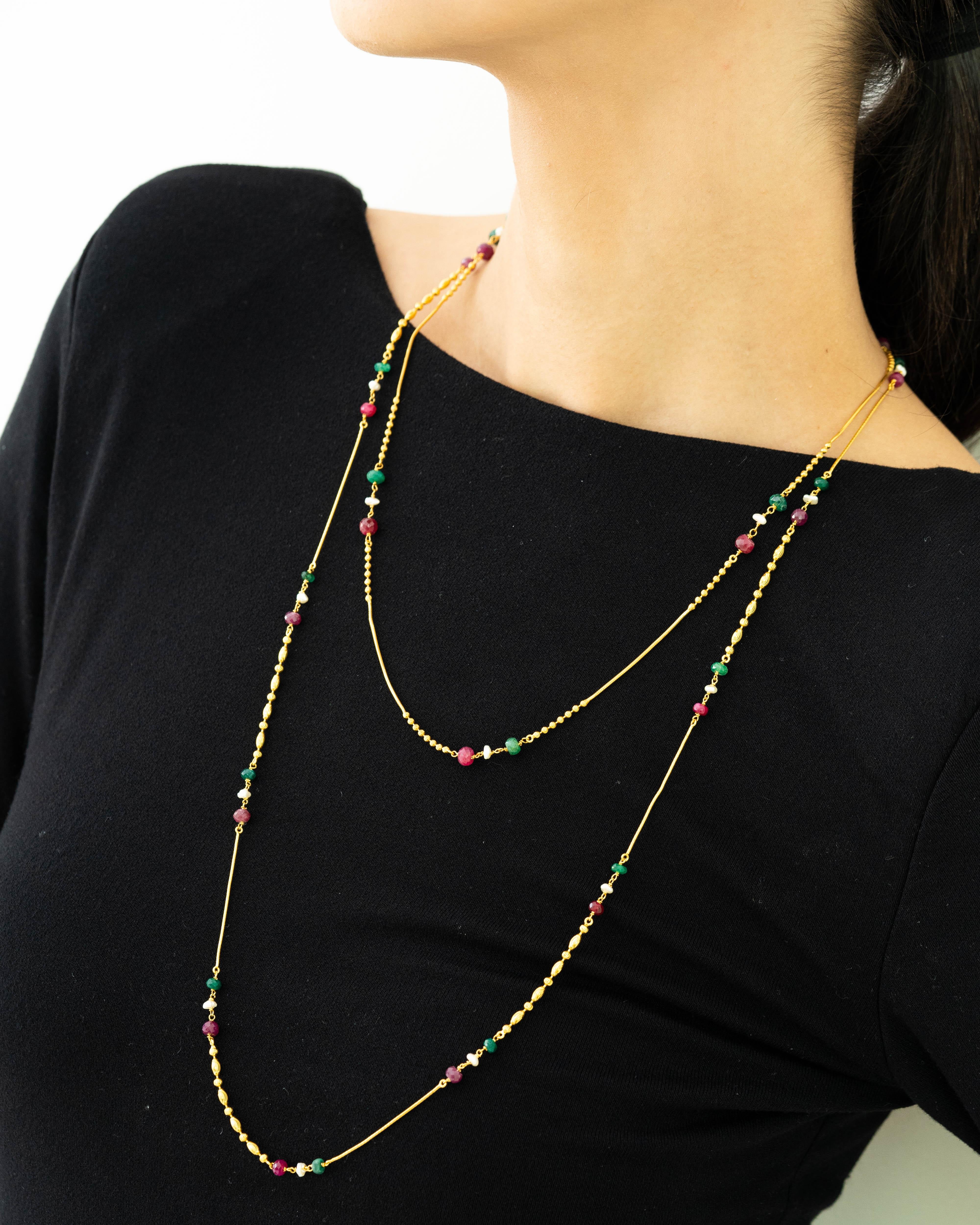 Classical Greek Marriyeh 22K Yellow Gold Chain Necklace with 5 Carats Multicolor Stones For Sale