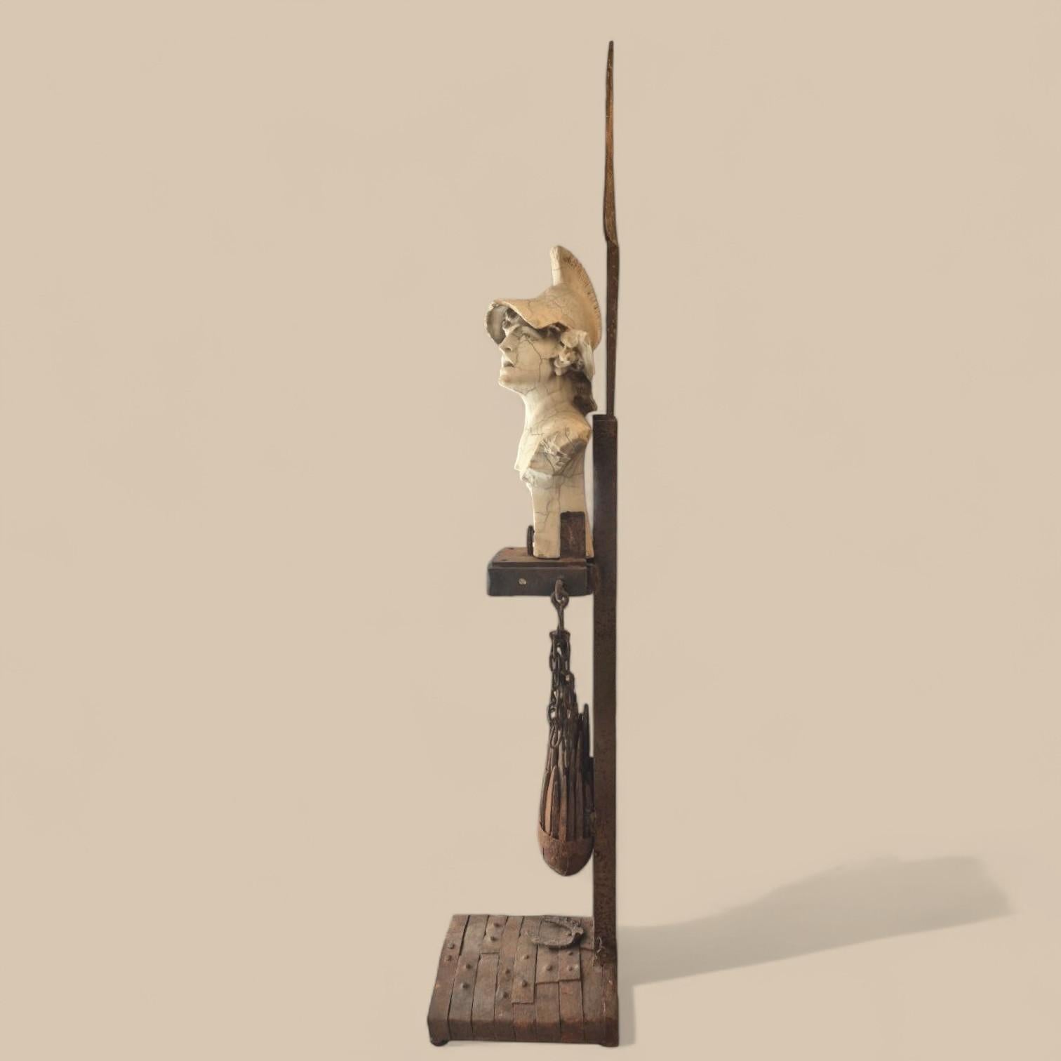 Mars God of war in rust-patinated steel & antique marble by Michel Froment, 2025 in vendita 10