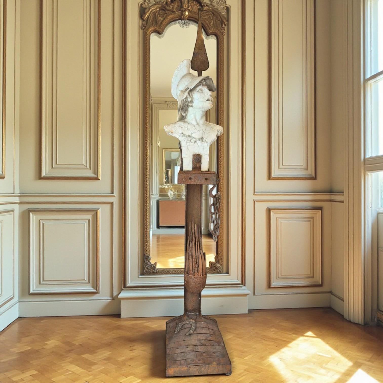 Greco classico Mars God of war in rust-patinated steel & antique marble by Michel Froment, 2025 in vendita