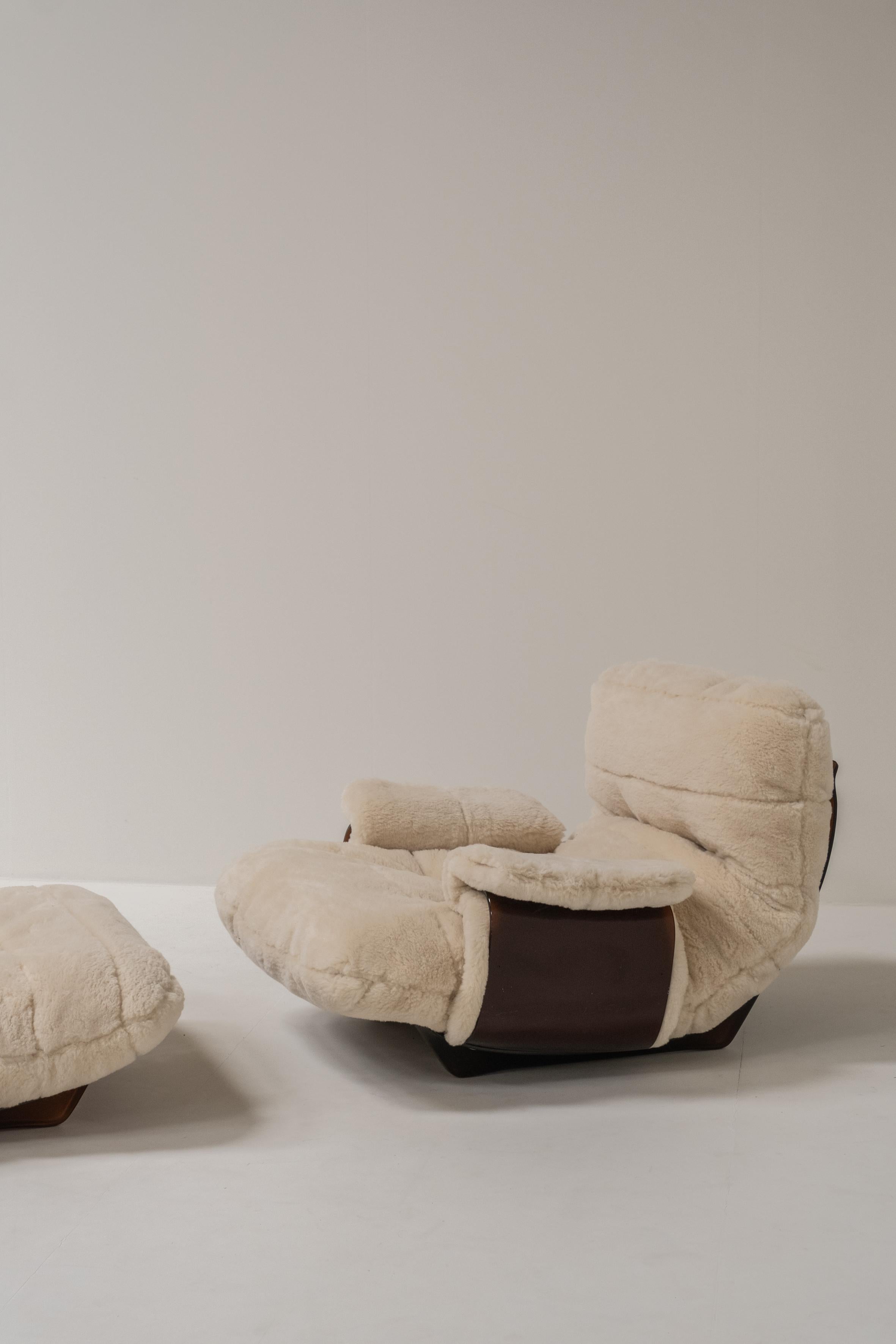 Mid-Century Modern Marsala 1-Seater with Footrest by Michel Ducaroy for Ligne Roset, France, 1970s For Sale