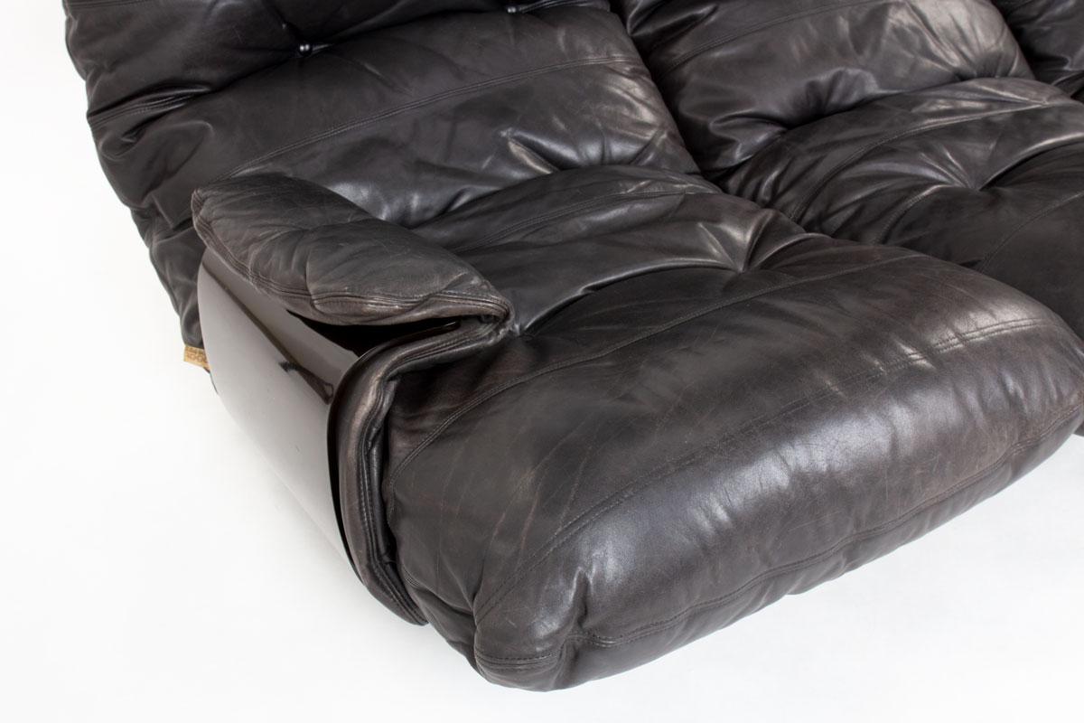 Marsala 3-seat sofa black leather by Michel Ducaroy for Ligne Roset 1970 For Sale 1