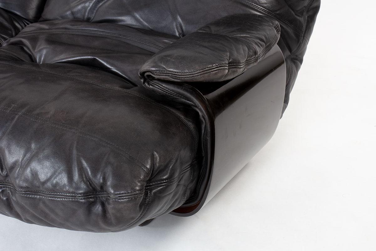 Marsala 3-seat sofa black leather by Michel Ducaroy for Ligne Roset 1970 For Sale 3