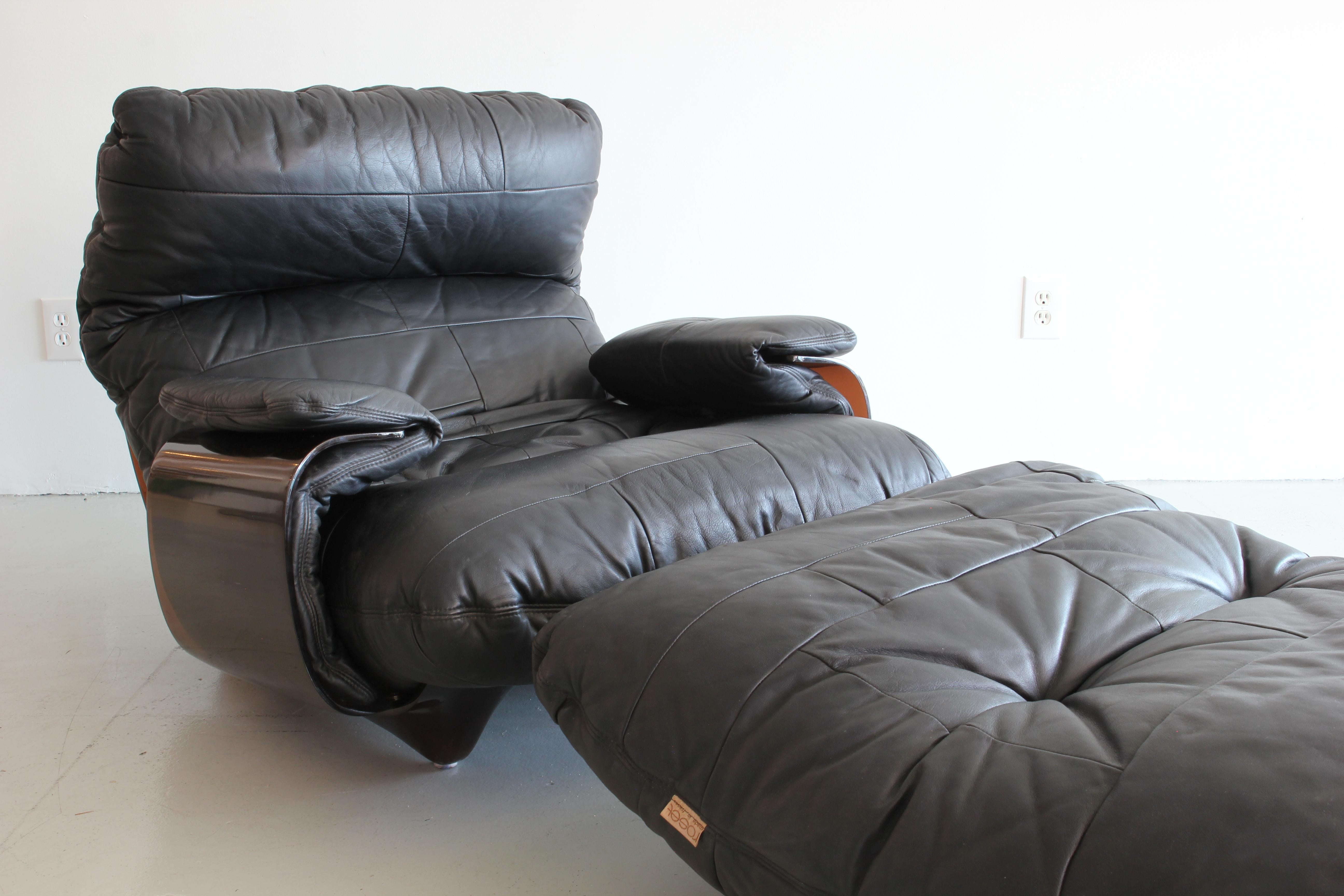 Marsala Lounge Chair and Ottoman by Michel Ducaroy for Ligne Roset In Good Condition In Beverly Hills, CA