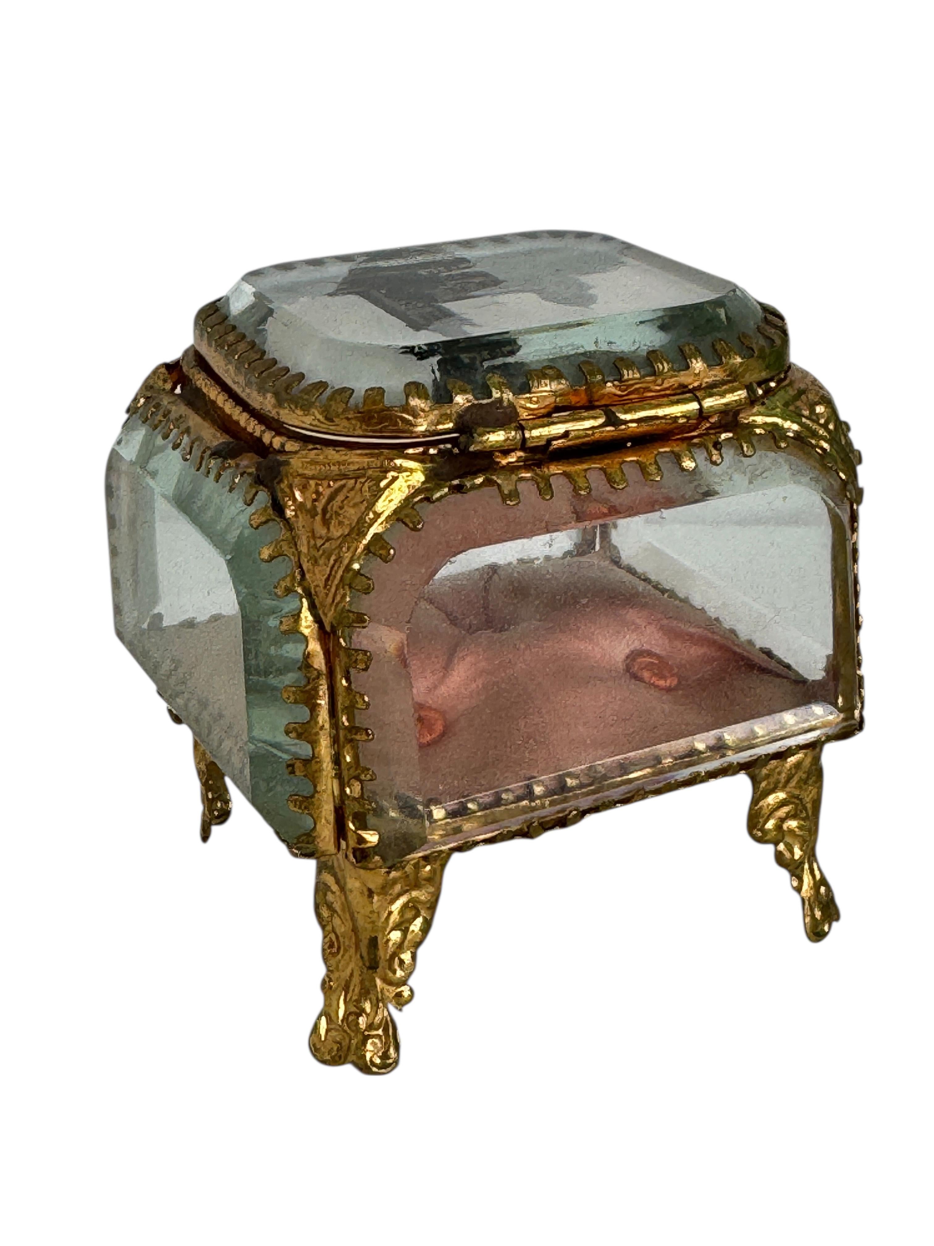 Français Marseille Antique French Grand Tour Souvenir Casket, Beveled Glass & Eglomise en vente