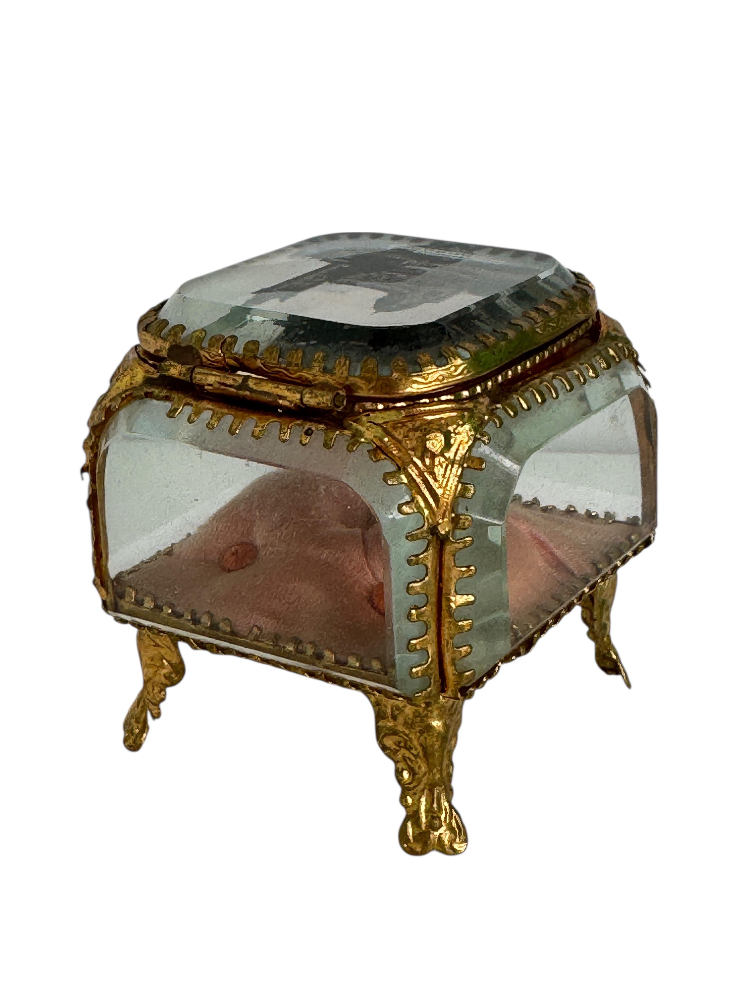 Marseille Antique French Grand Tour Souvenir Casket, Beveled Glass & Eglomise Bon état - En vente à Nuernberg, DE