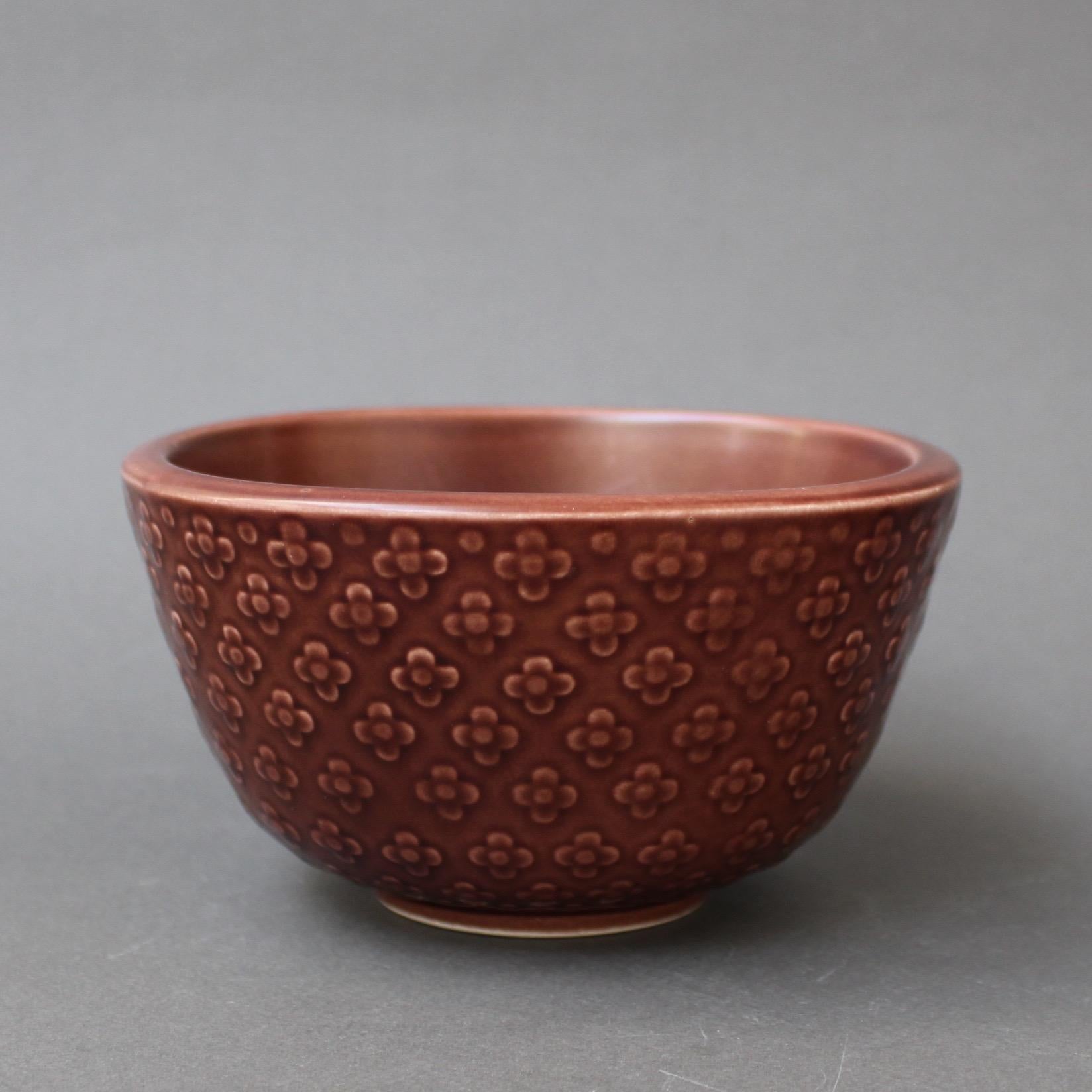 'Marselis' Porcelain Bowl by Nils Thorsson for Aluminia, Royal Copenhagen 1