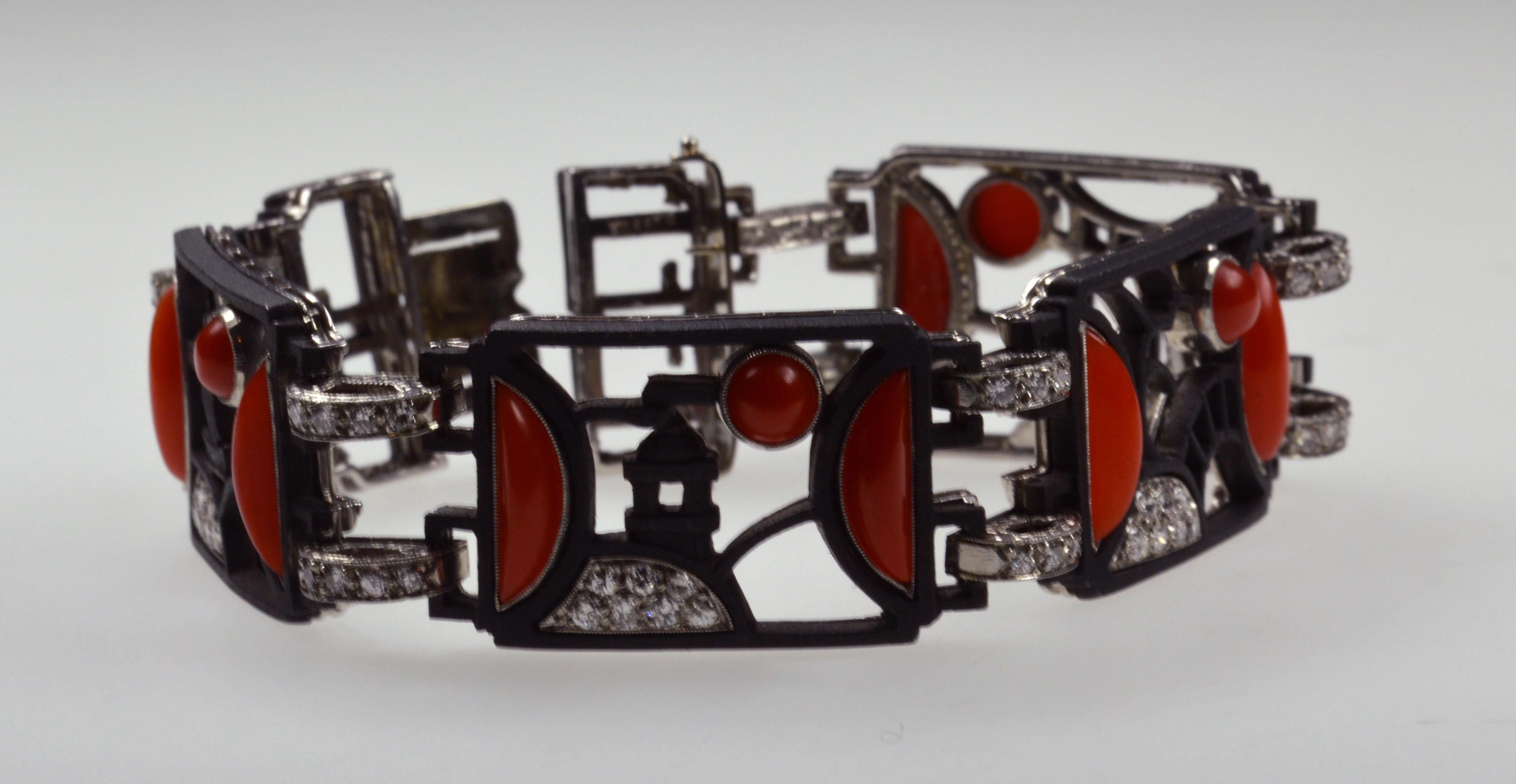 Marsh & Co. Coral Diamond Bracelet In Good Condition For Sale In Zurich, CH