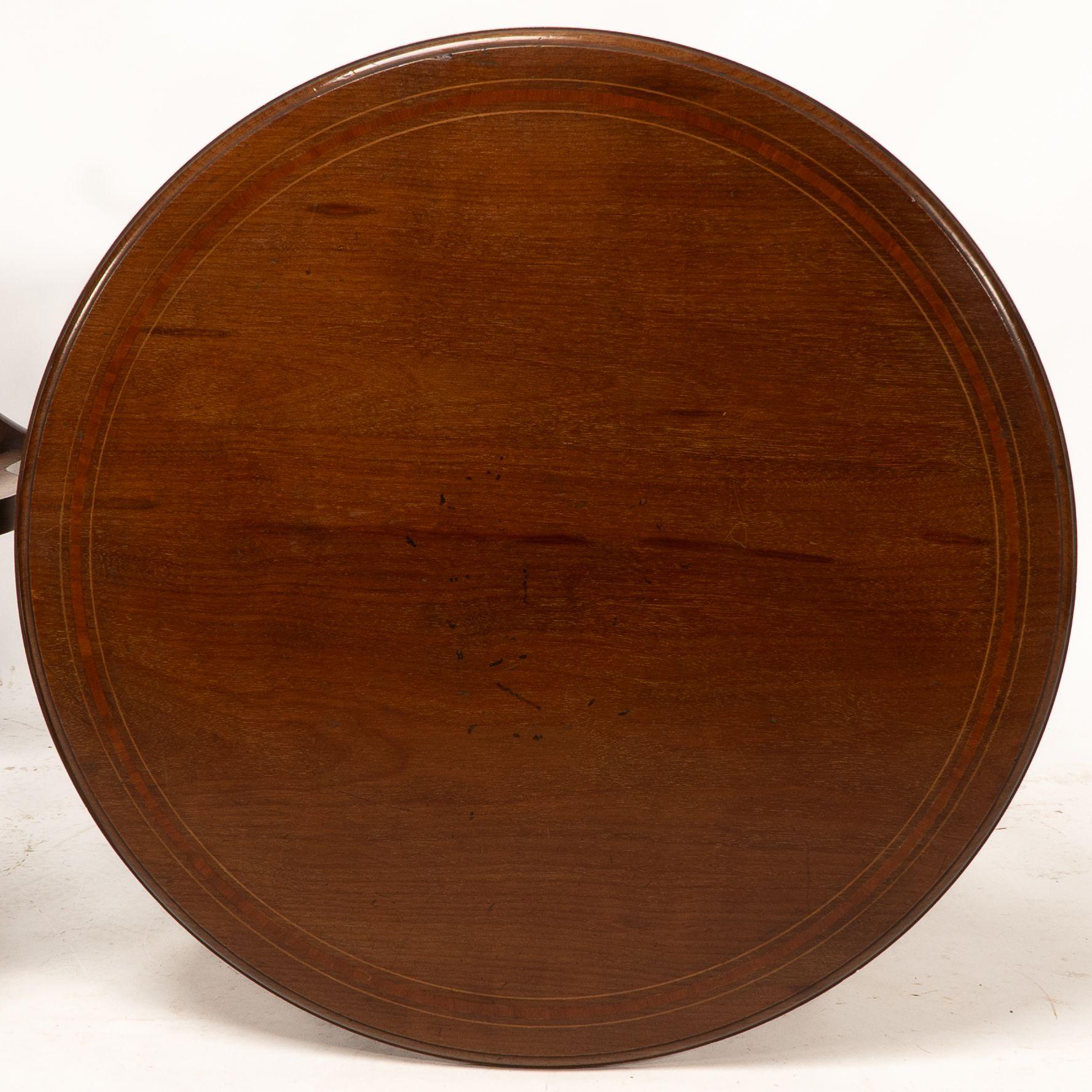 Mahogany Marsh Jones and Cribb. A superb pair of side tables For Sale