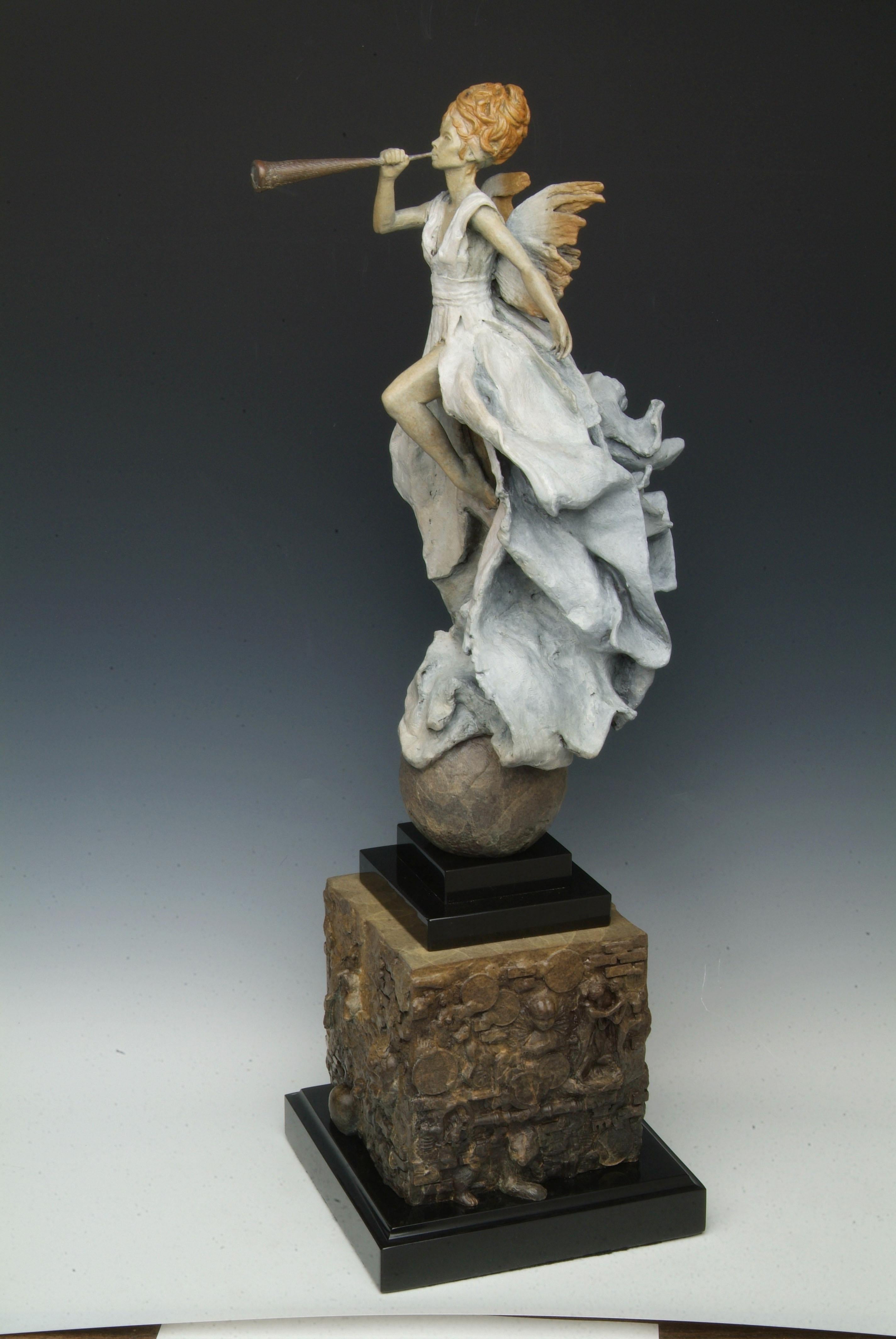 El cuarto ángel, Ángel contemporáneo, Ángel escultor. - Sculpture Impresionista de Marsha Gertenbach