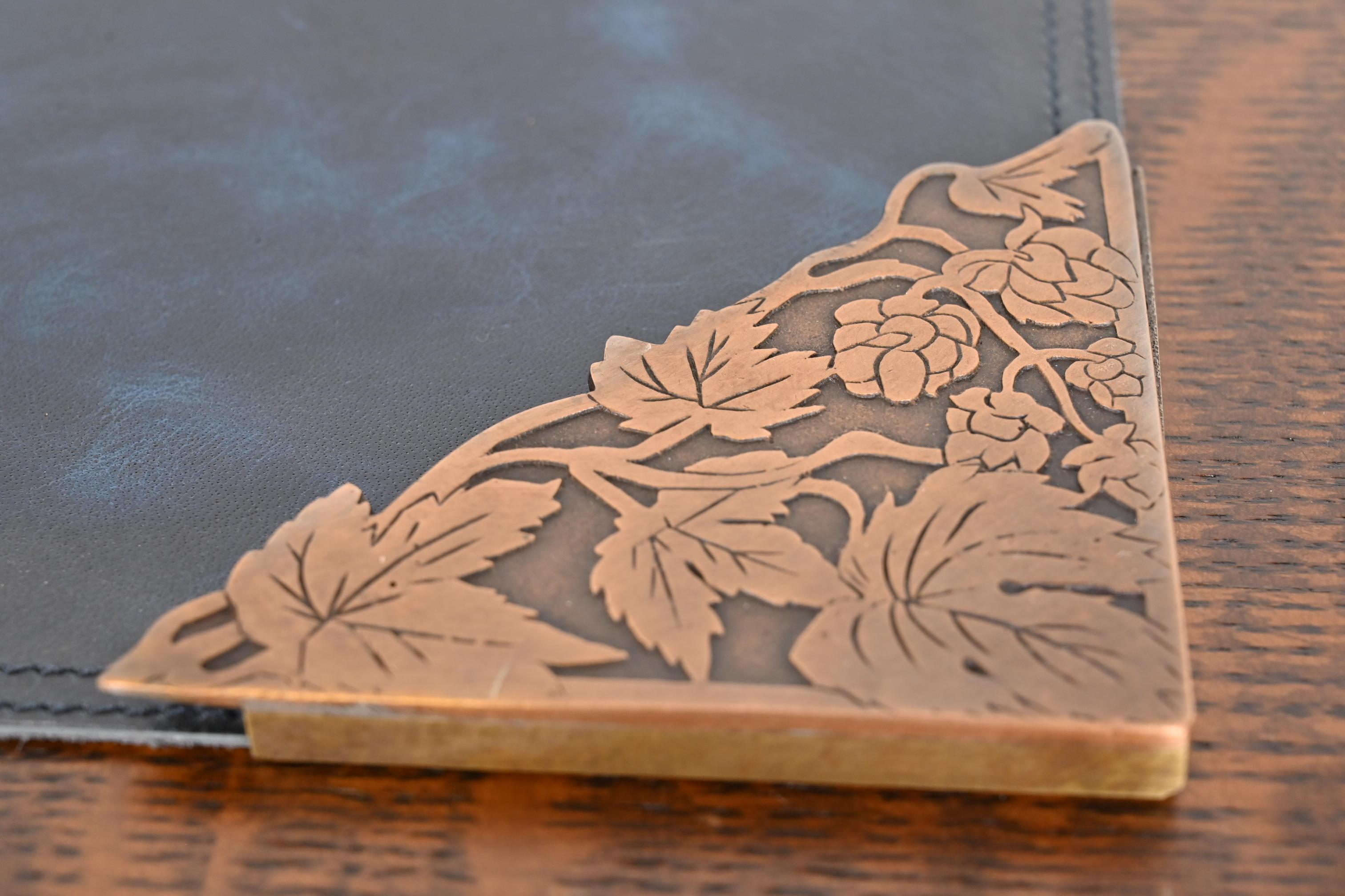 Marshall Field & Co. Antique Floral Ivy Bronze Blotter Corners With Leather Pad For Sale 1