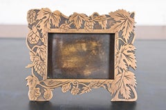 Marshall Field & Co. Antique Floral Ivy Bronze Desk Calendar Holder, Circa 1910
