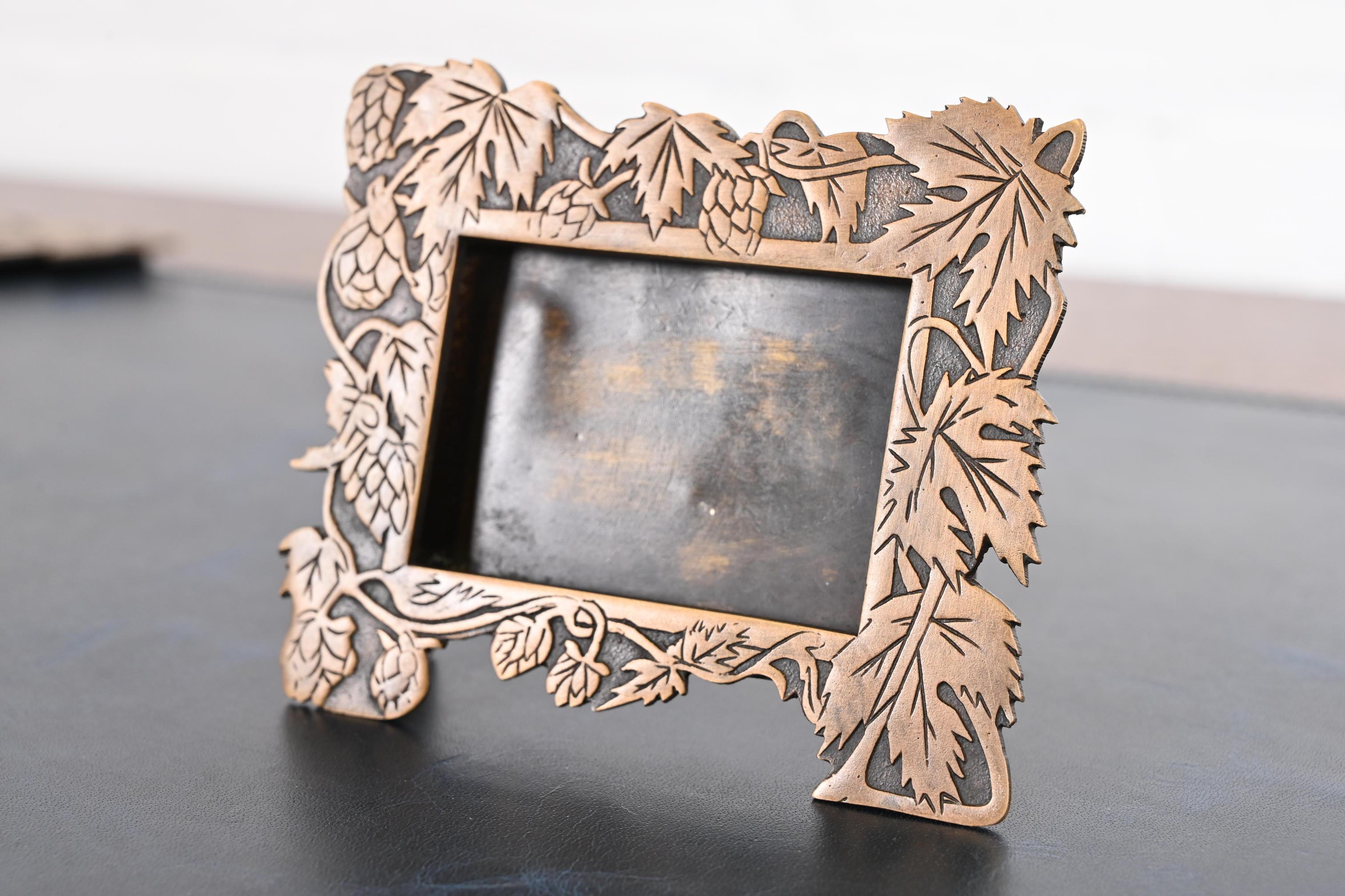 American Marshall Field & Co. Antique Floral Ivy Bronze Desk Calendar Holder, Circa 1910