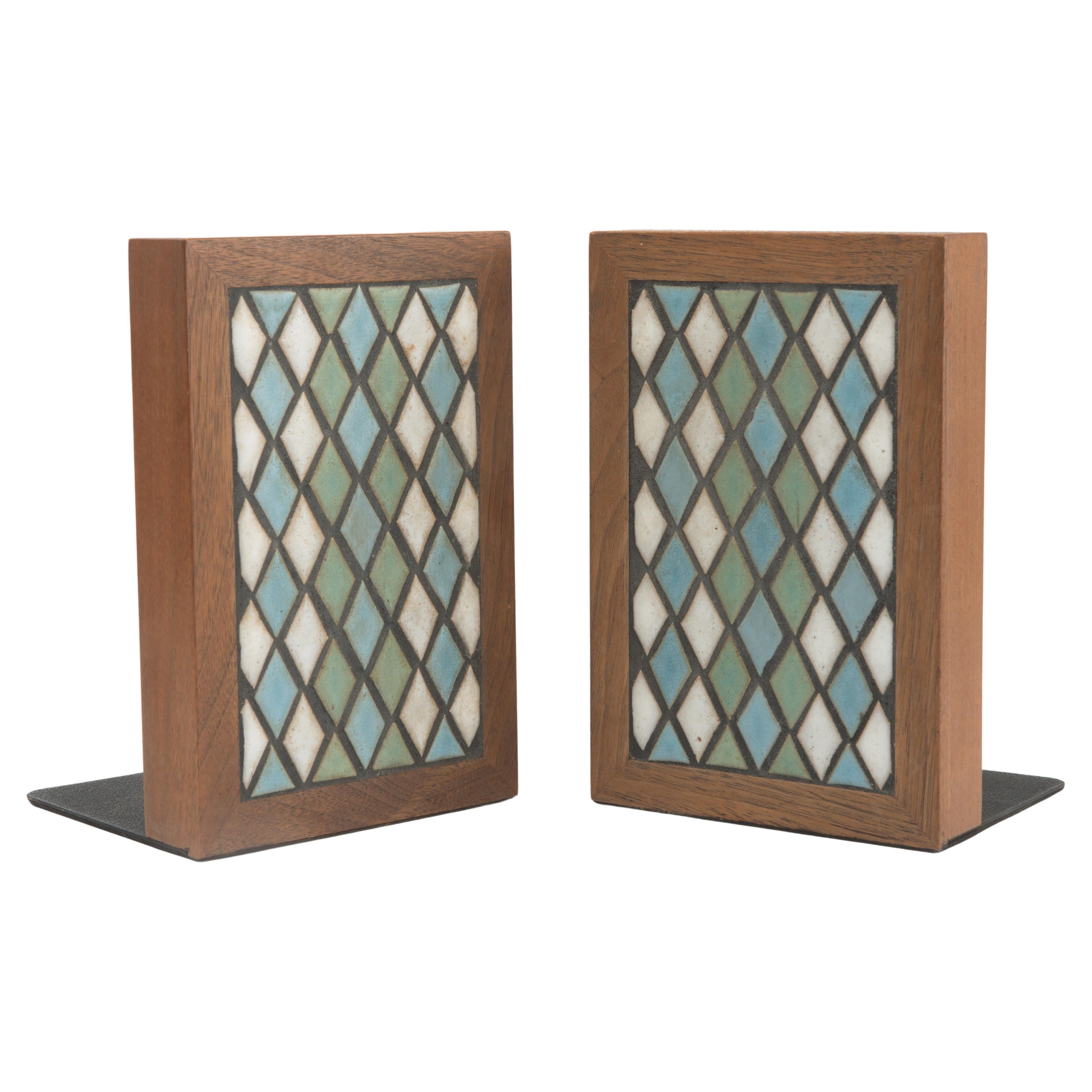 Marshall Studios Gordan Jane Martz Tile Walnut Bookends Mid Century (Serre-livres en noyer)