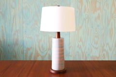 Marshall Studios M191 Lampe, mattweiß mit gebürsteter Glasur in Himmelblau, ca. 1980er Jahre