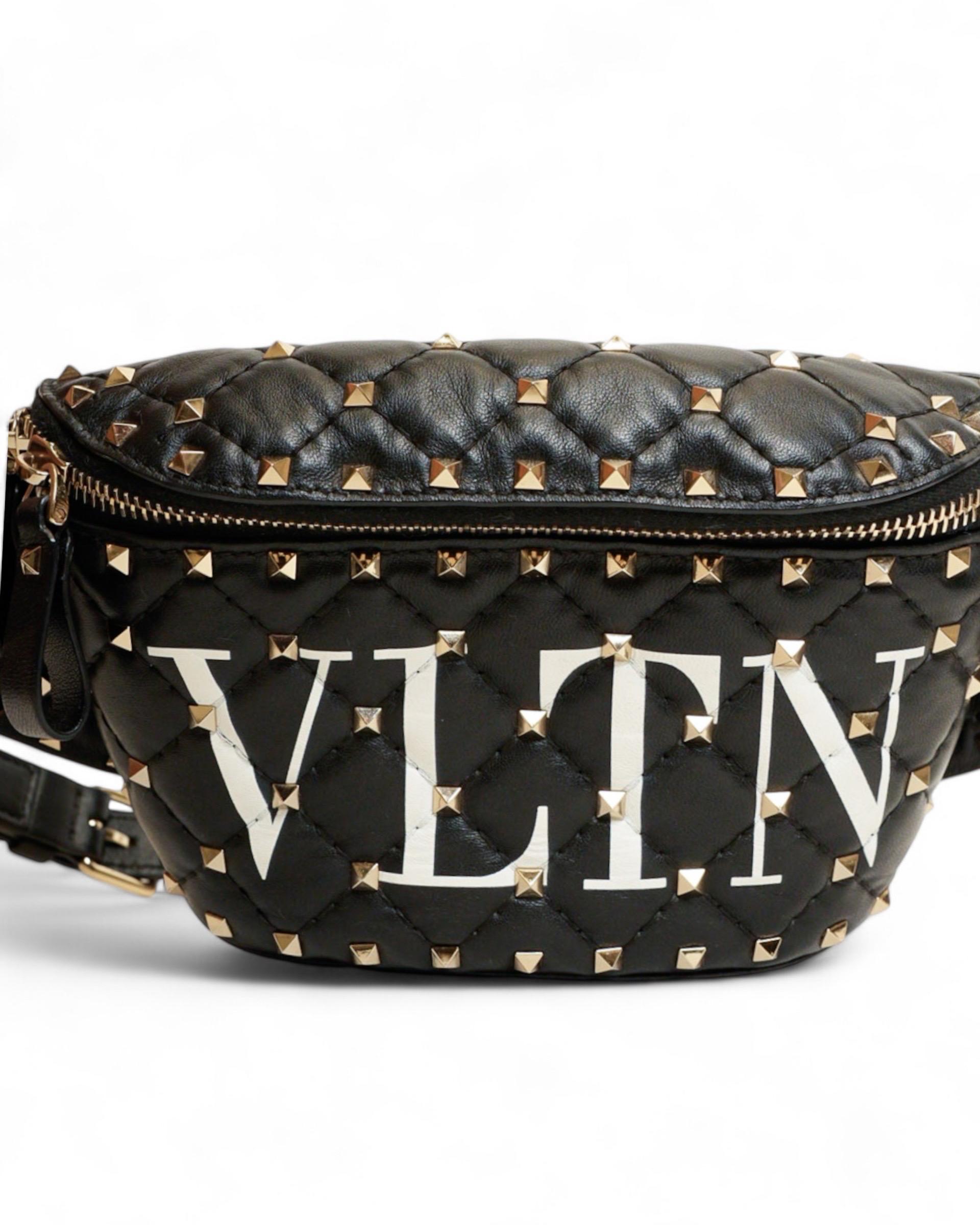 Marsupio Valentino Spike Nero In Good Condition For Sale In Torre Del Greco, IT