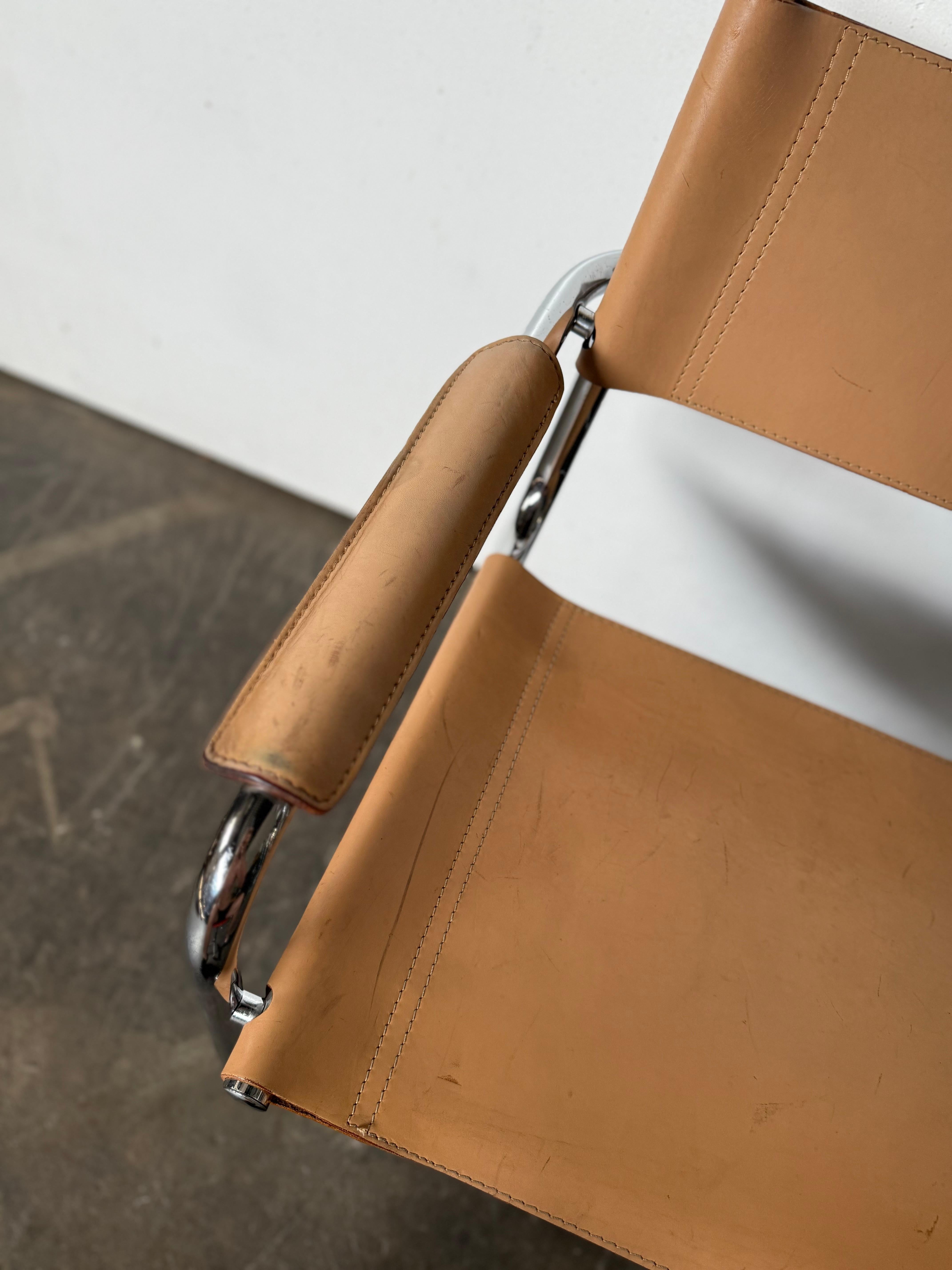 Chaises cantilever Bauhaus en chrome et cuir de Mart Stam en vente 5