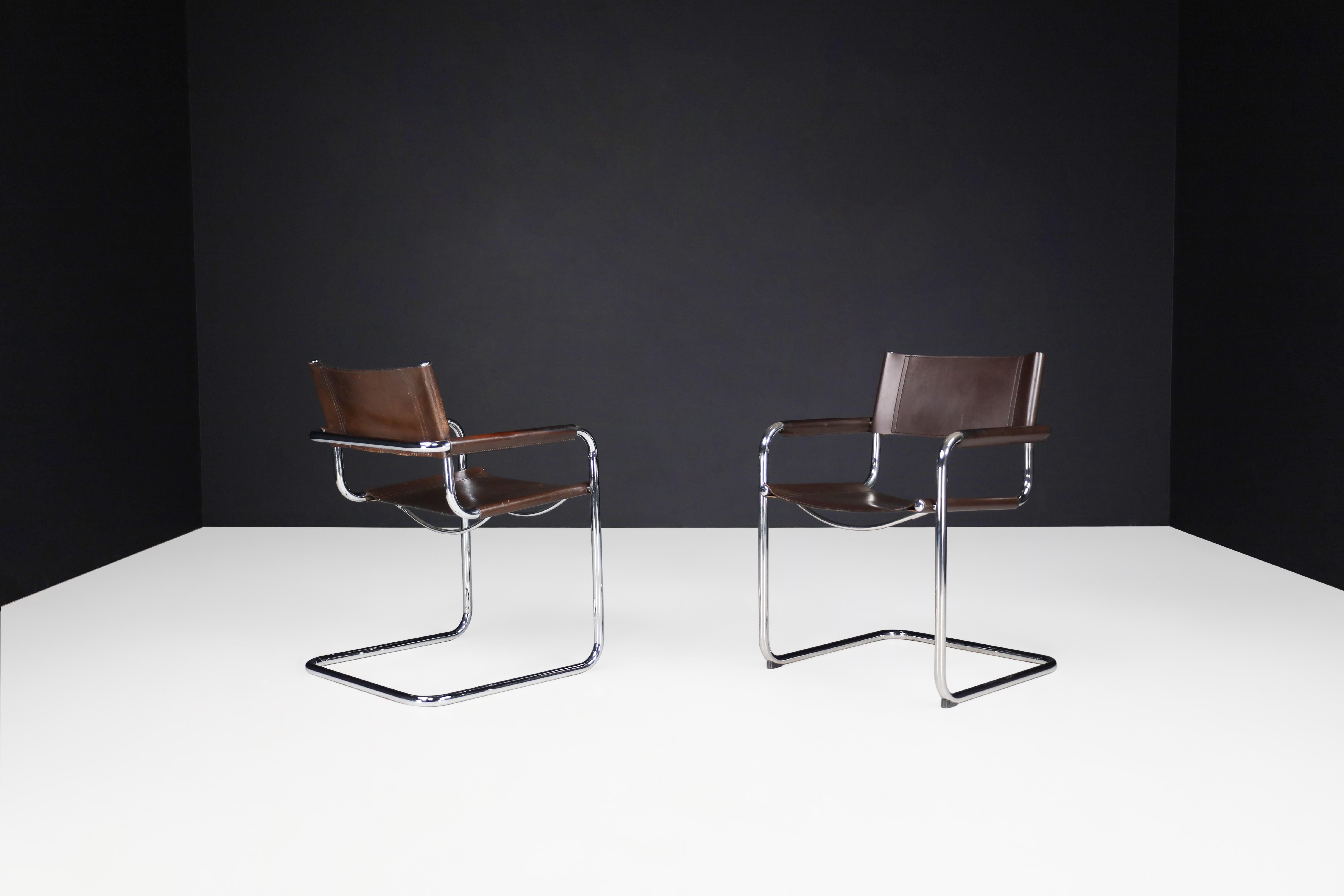 Bauhaus Mart Stam Model S33 Leather Cantilever Chairs by Fasem, Italy, 1980