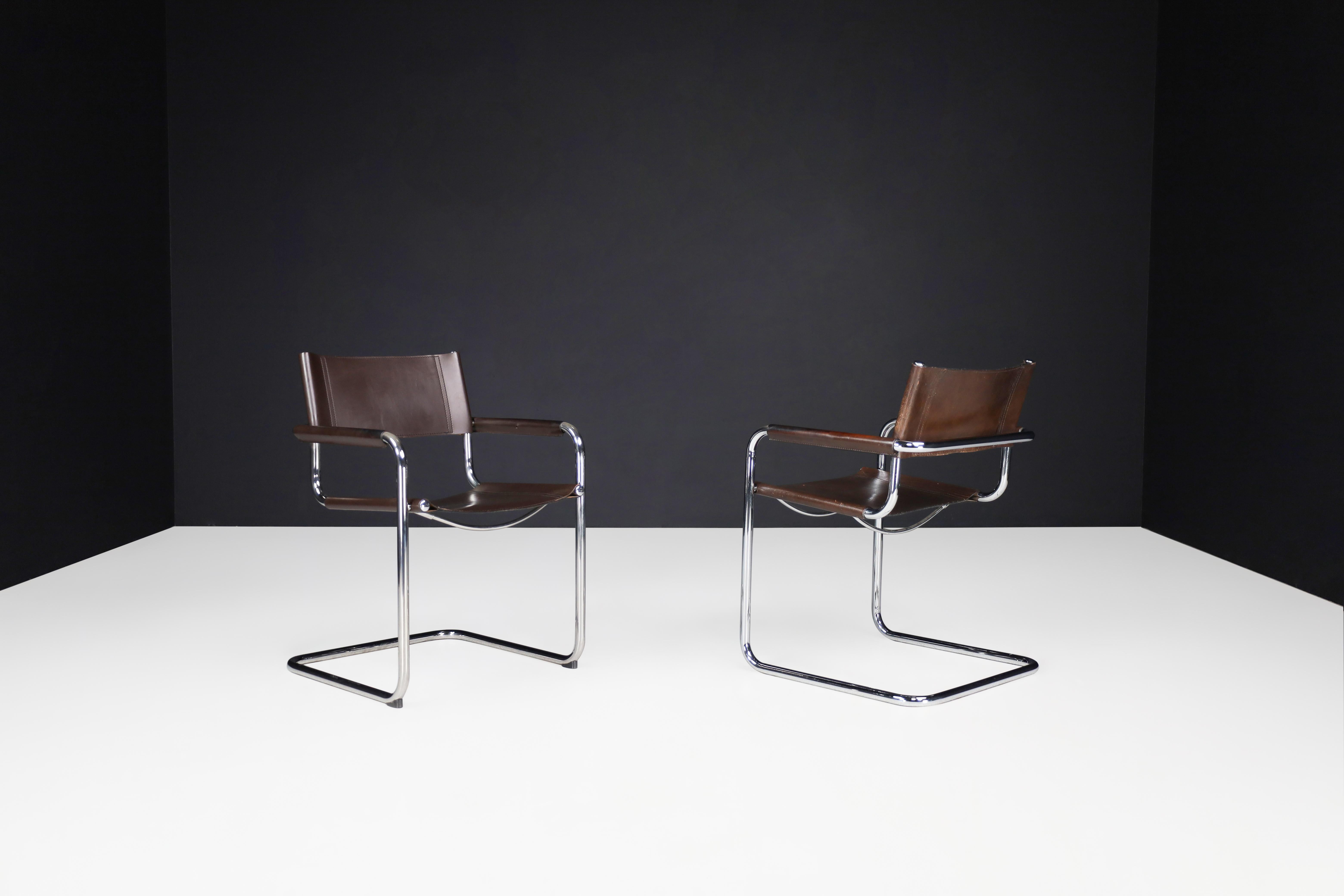 Mart Stam Model S33 Leather Cantilever Chairs by Fasem, Italy, 1980 In Good Condition In Almelo, NL