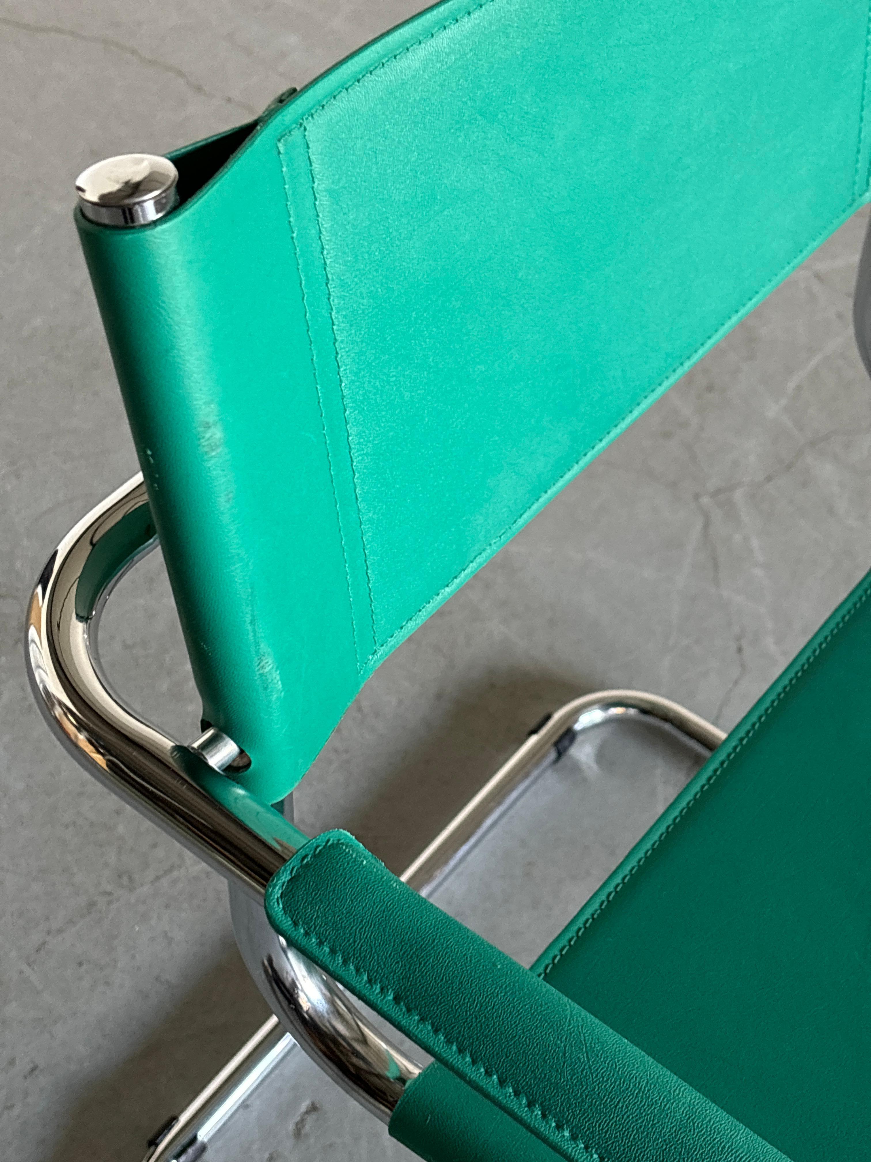 Mart Stam S34 Design Turquoise Cantilever Chair, Bauhaus Design Tubular Steel 3