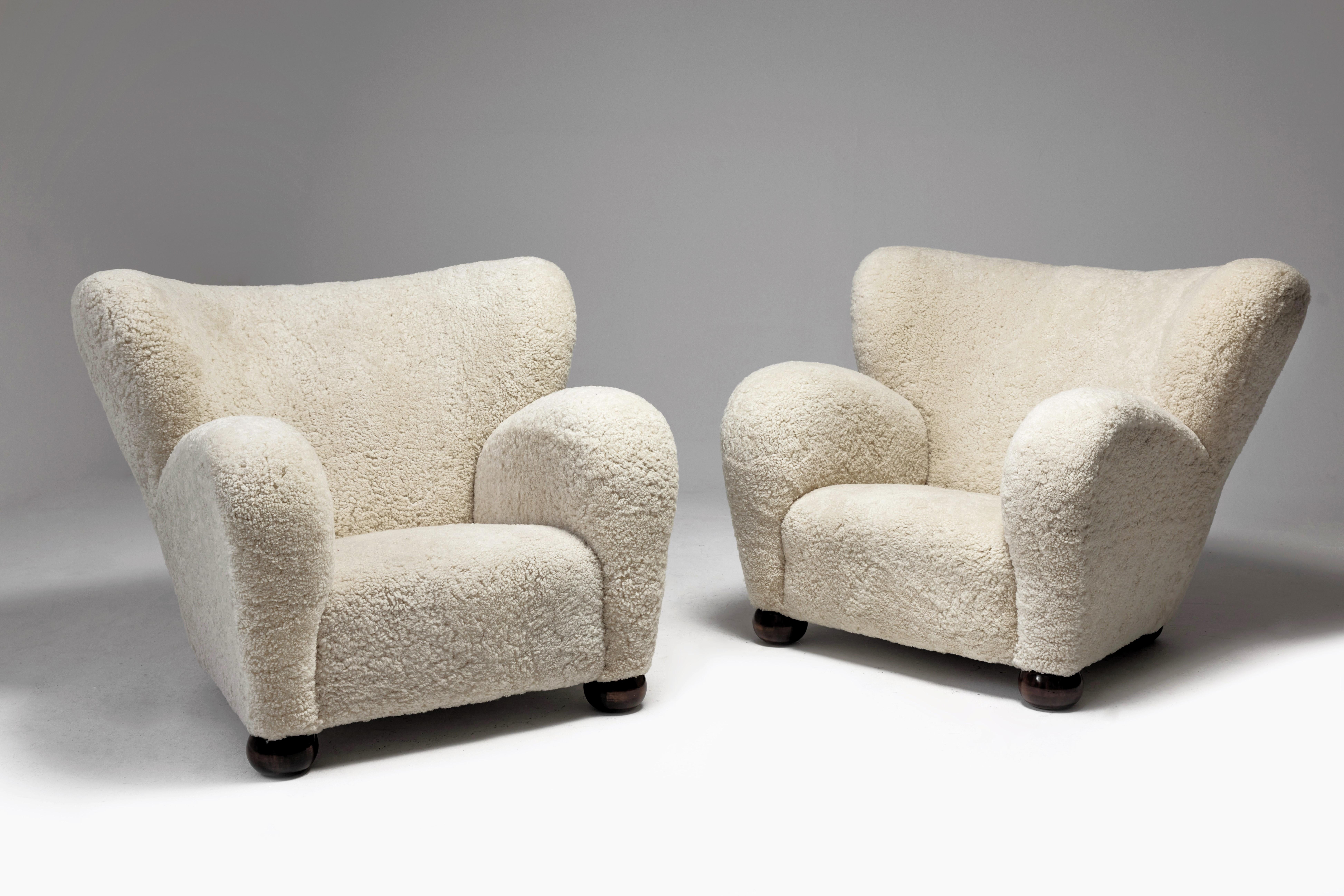 Pair of Marta Blomstedt  Sheepskin Armchairs for the Hotel Aulanko, Finland, 1930s.

In 1936, architects Matti Lampen and Märta Blomstedt were commissioned to design the Aulanko Hotel in Hämeenlinna, Finland. This hotel was in its time a luxury