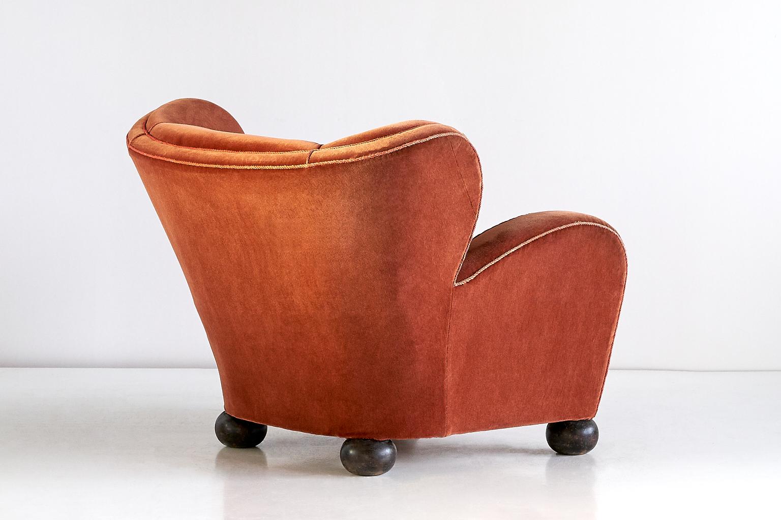 Märta Blomstedt Armchair in Mohair Designed for Hotel Aulanko, Finland, 1939 In Good Condition In The Hague, NL
