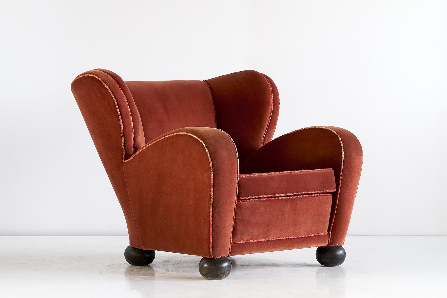 Märta Blomstedt Armchair in Mohair Designed for Hotel Aulanko, Finland, 1939 2