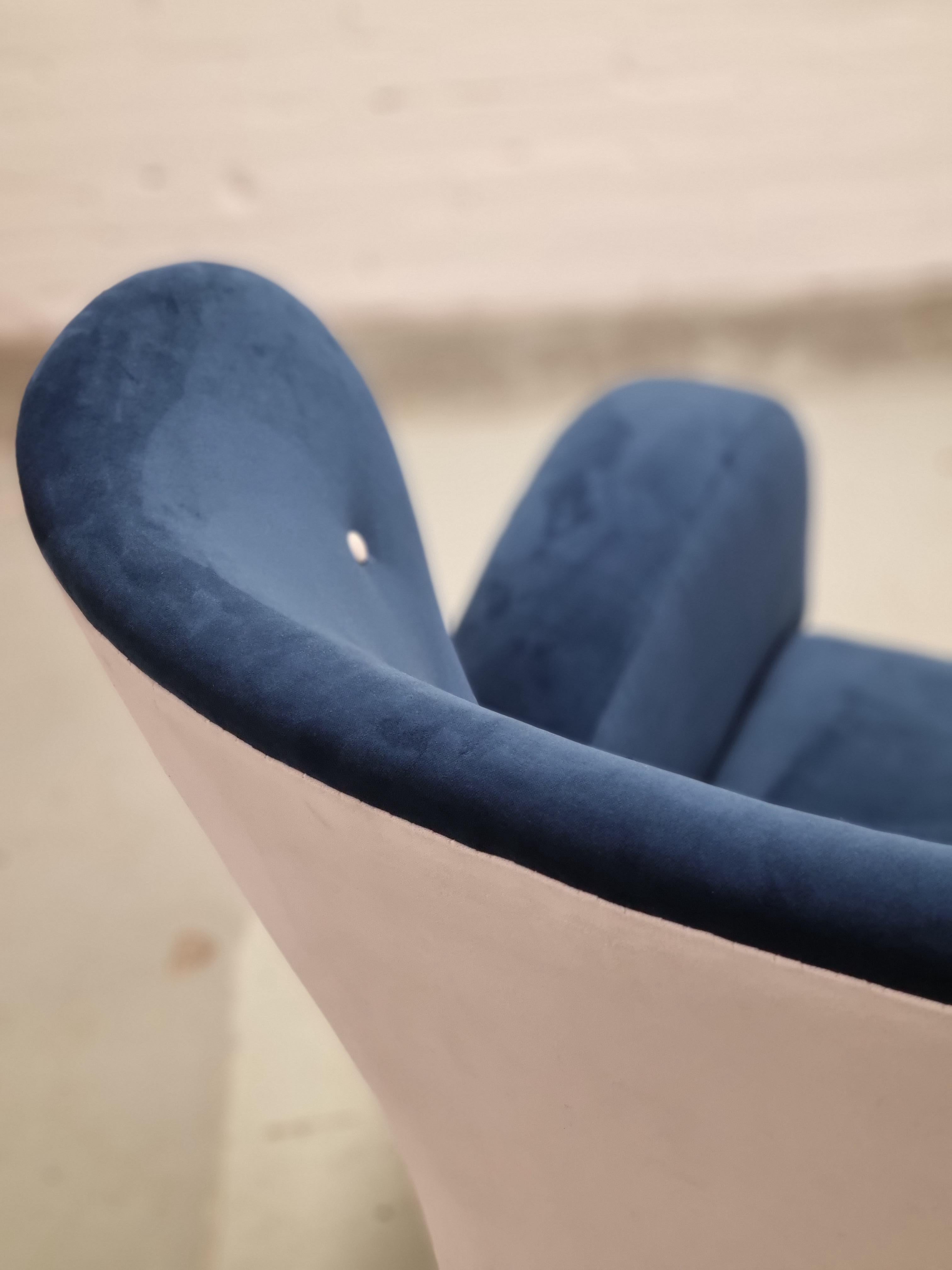 Velours Märta Blomstedt, Chaise longue en bleu et blanc, 1939 en vente