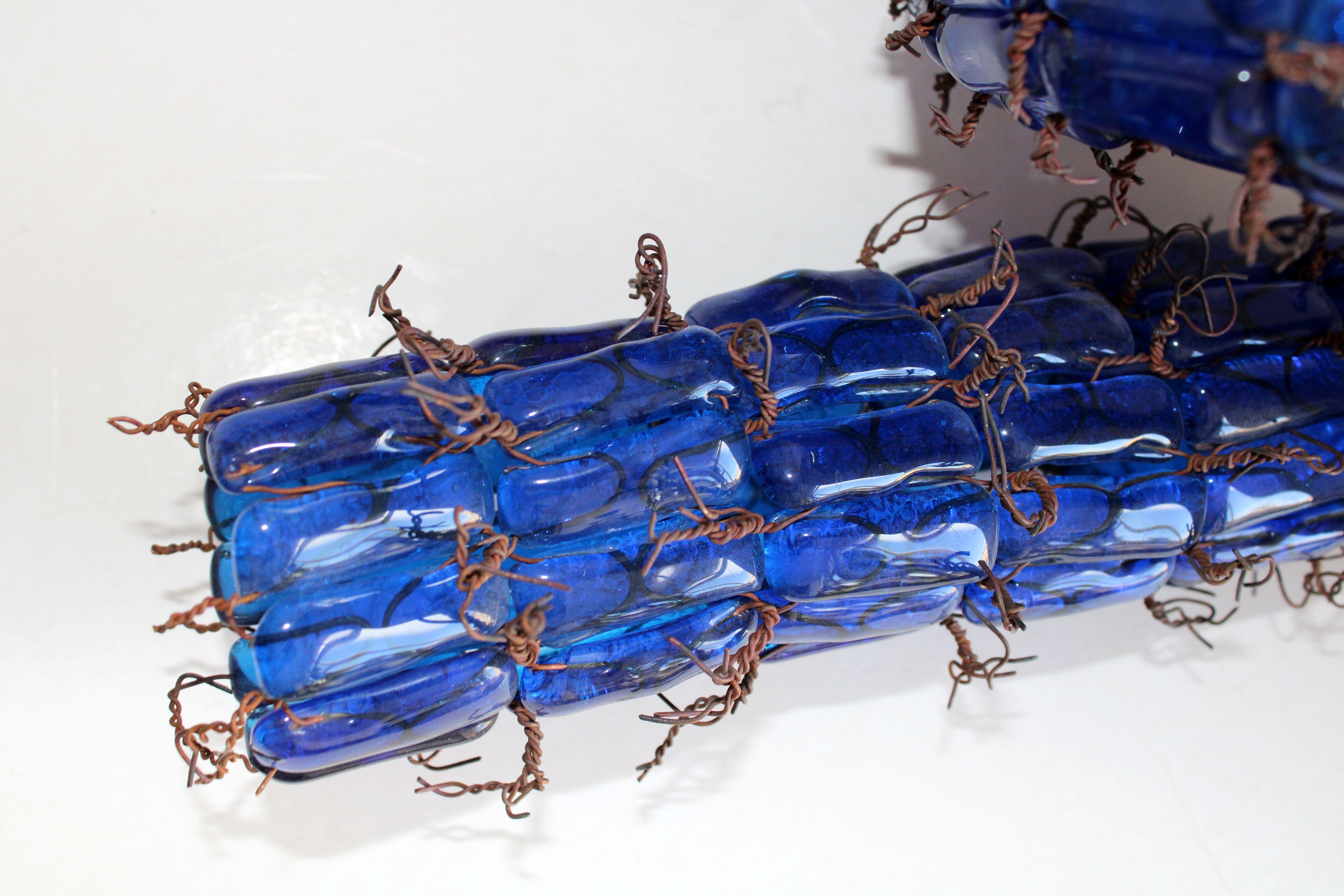 Directional bleu - noir. 2006, verre, cuivre, technique d'auteur  18x56x50 cm en vente 2