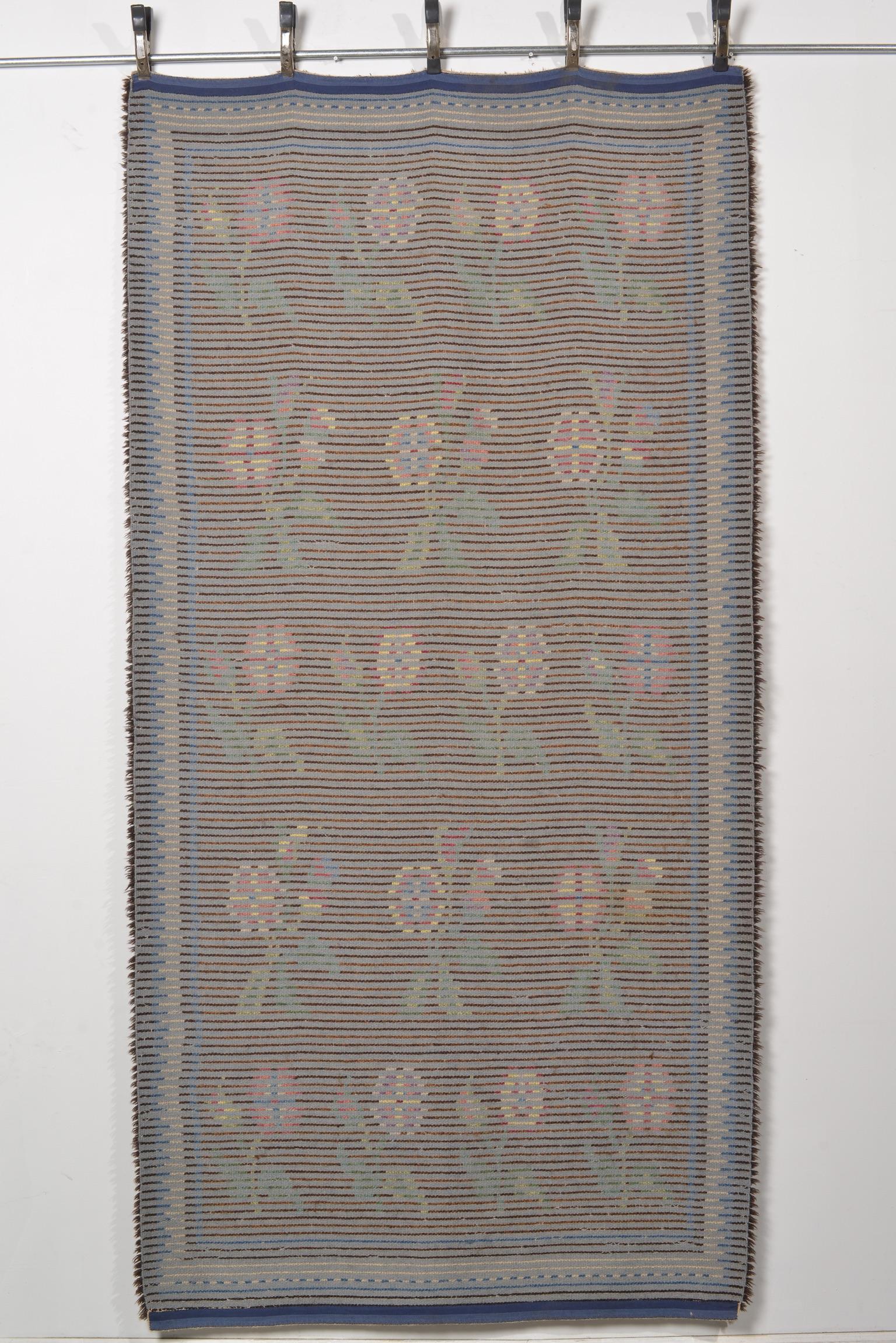 Märta Måås-Fjetterström Early 20th- century Swedish Pile Rug In Good Condition For Sale In Los Angeles, CA