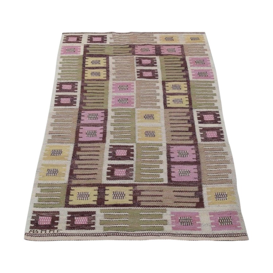 Märta Måås-Fjetterström "Ripponblomma". Teppich aus reiner Wolle. Rölakan-Technik. im Angebot