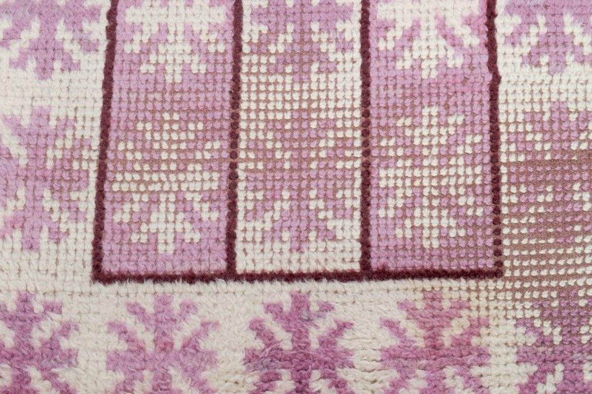 Swedish Märta Måås-Fjetterström. Unique handwoven wool rya carpet in modernist design For Sale