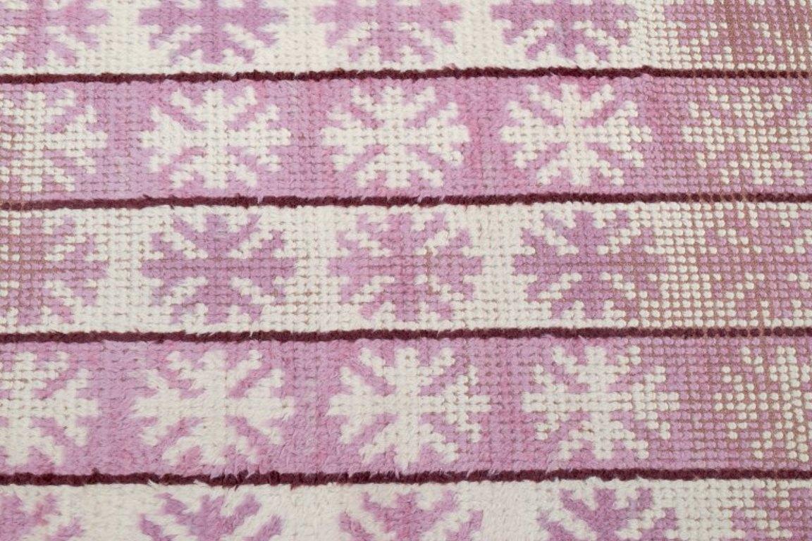 Hand-Woven Märta Måås-Fjetterström. Unique handwoven wool rya carpet in modernist design For Sale