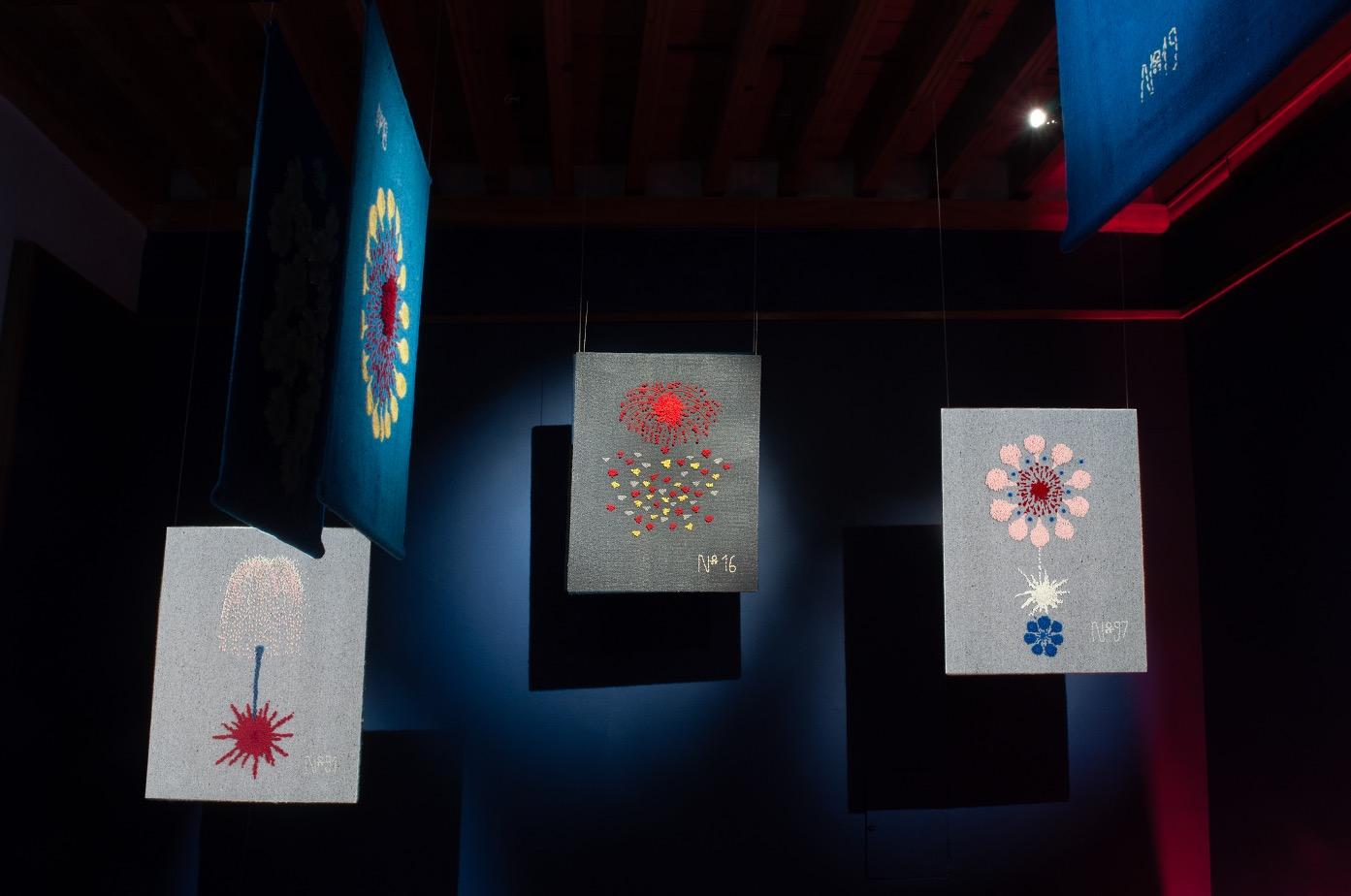 Hanabi No. 91, Arte contemporanea, Arte tessile, 21° secolo in vendita 4