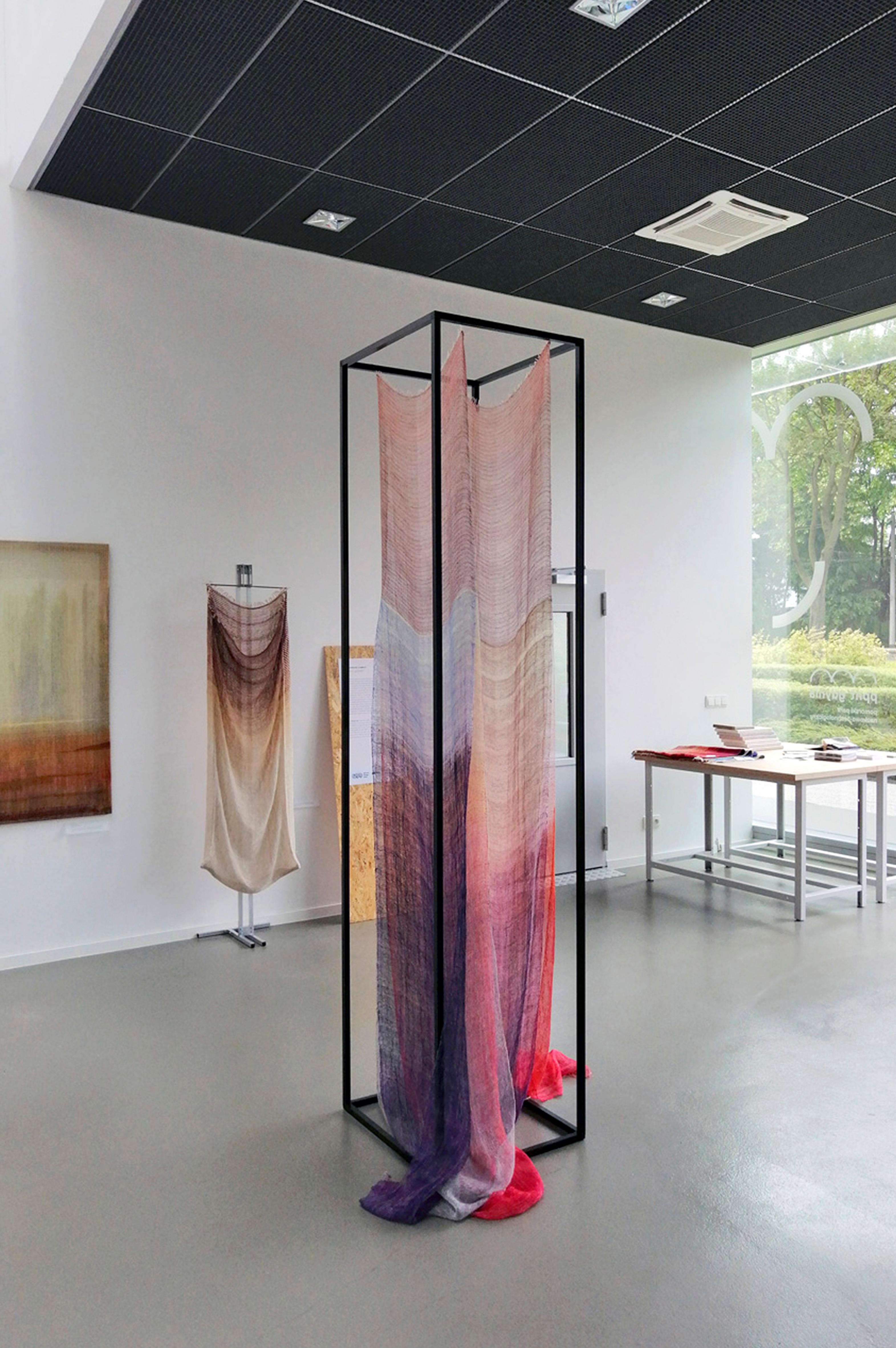 Presence - Handwoven Form 1 , Objects for Objects contemporaneo, forma scultorea in vendita 1