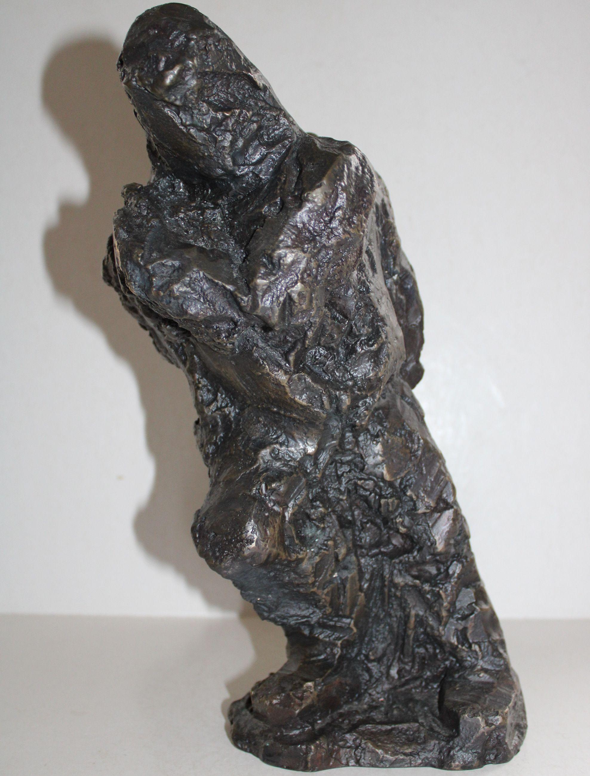 Portabolsas, bronce, 36x23 cm - Figurative Sculpture Oro de Marta Skulme