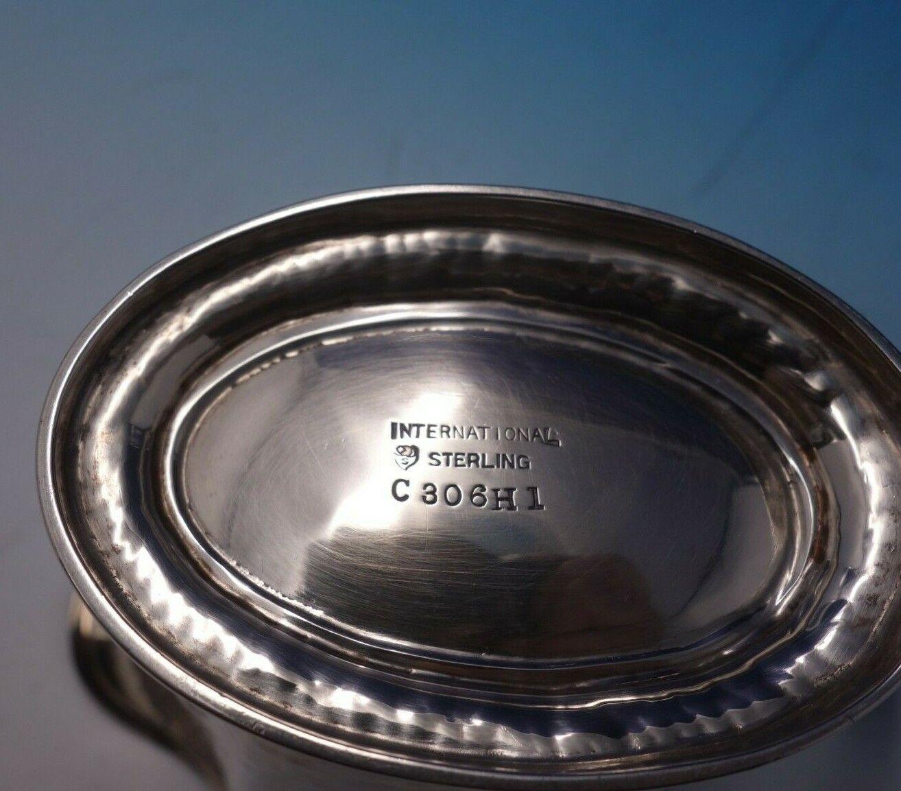 Martel by International Sterling Silver Tea Set 5pc '#5011' (service à thé en argent sterling) en vente 6