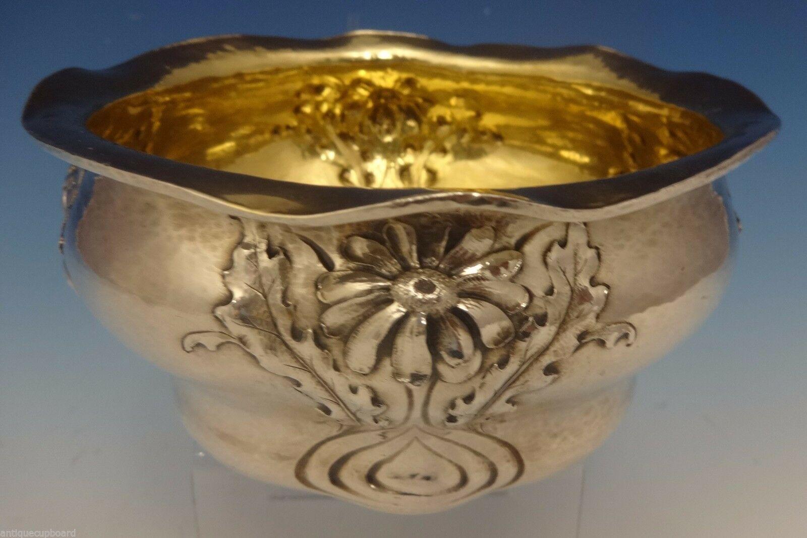 Martele by Gorham Sterling Silver Child's Bowl with Hand Chased Daisy Motif In Excellent Condition In Big Bend, WI