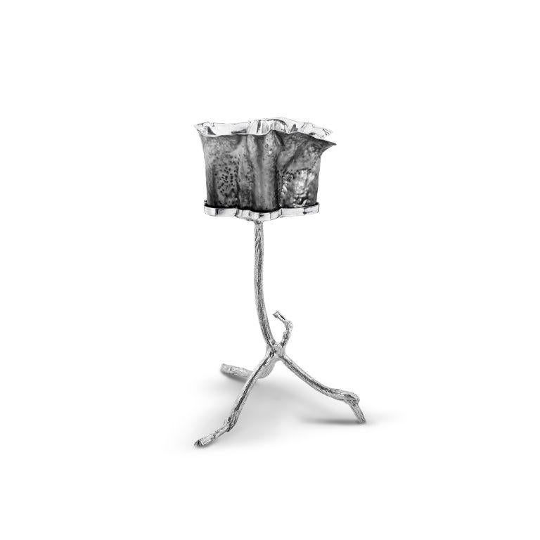 Organic Modern Martellato elevated Champagne Cooler in metal, with polish silver finish For Sale