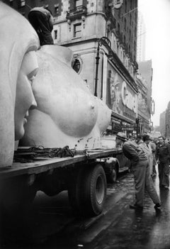Giant advertising sign, NY, 1948