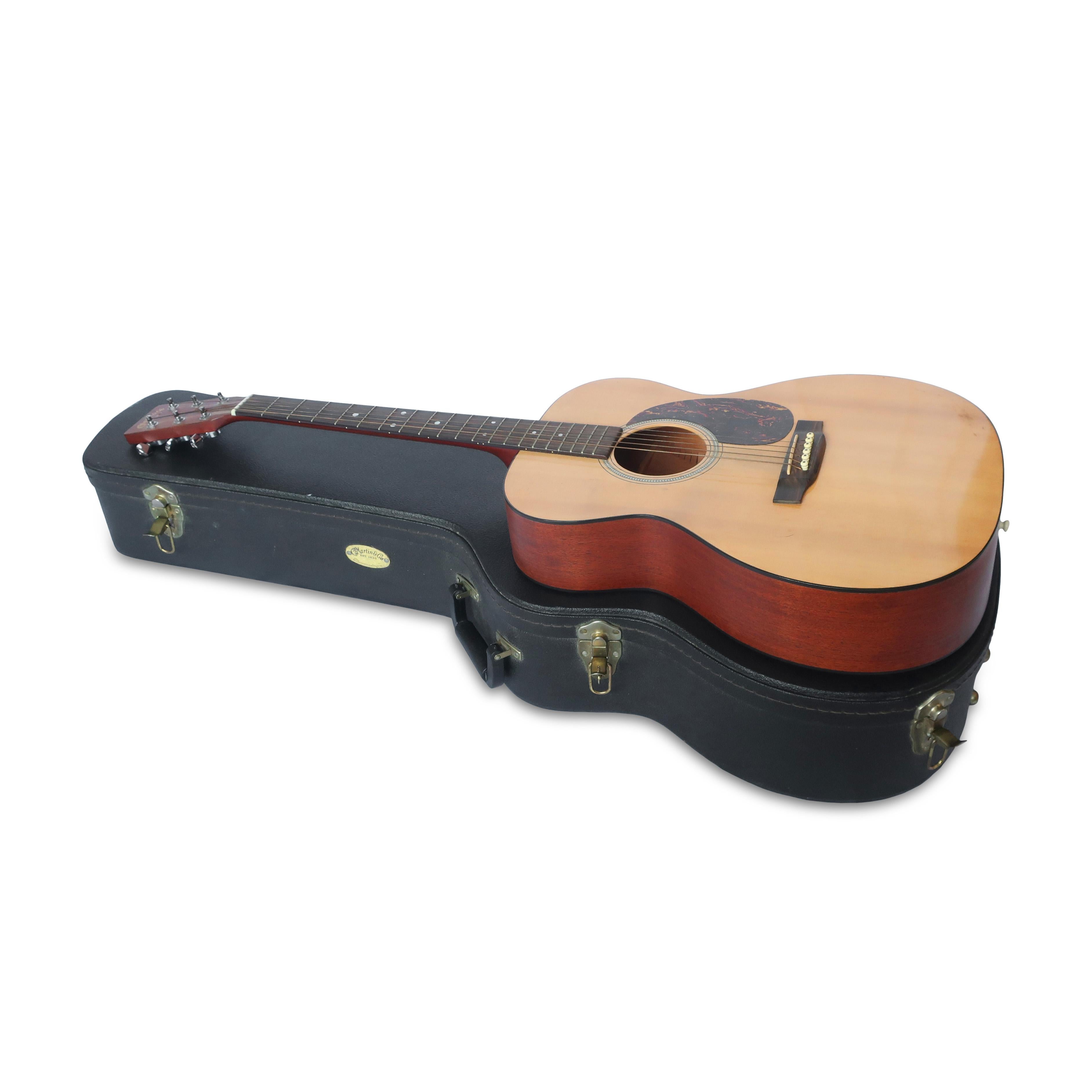 Looking for a great-sounding, great-playing guitar that combines modern guitar specifications with the famous Martin quality and sound?  Then you will love the 000-16GT Acoustic Guitar. This guitar features a solid Sitka spruce top, solid mahogany