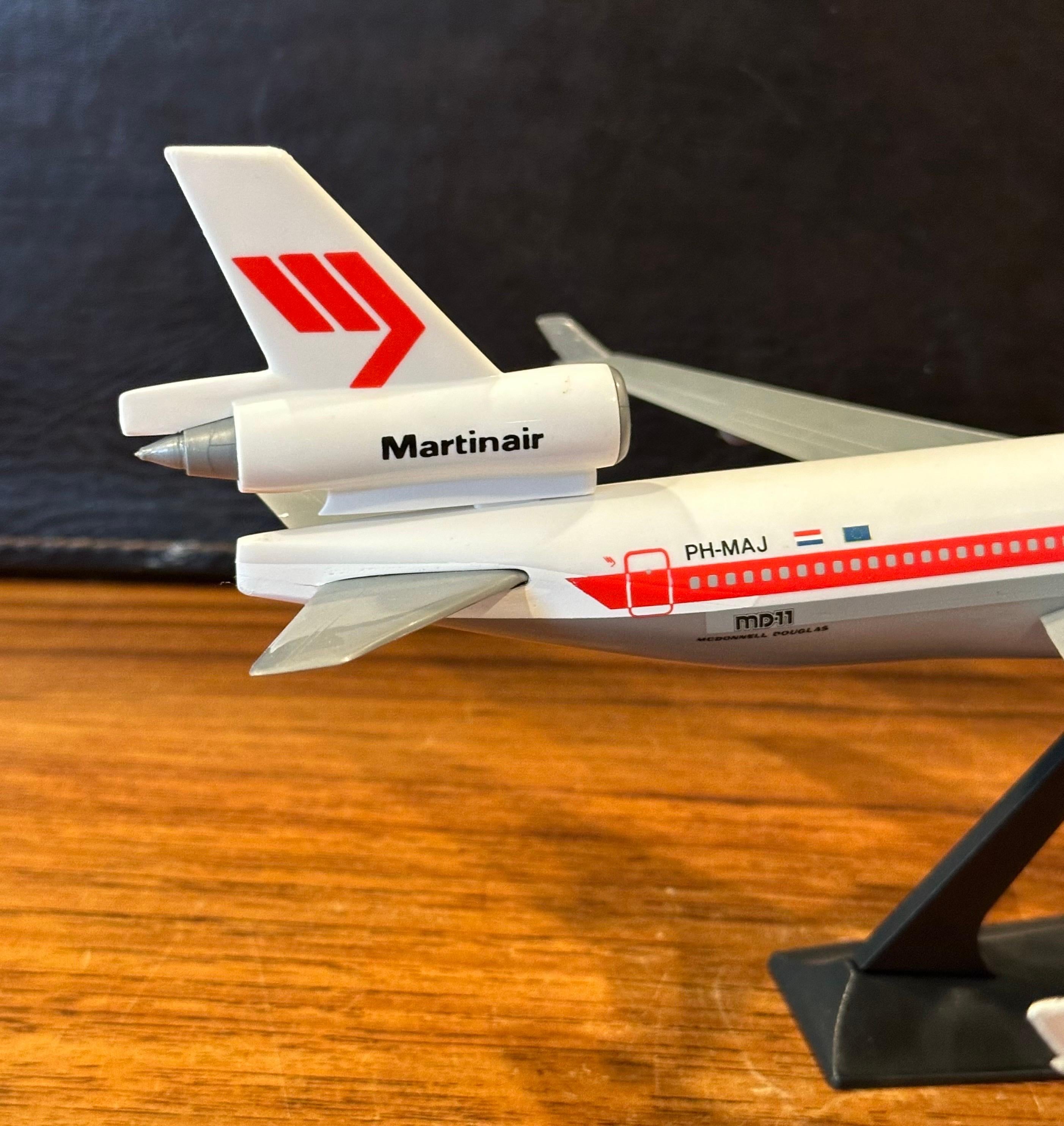 Modèle de bureau d'entrepreneur d'avion Jetliner Holland MD-11Jumbo de Martin Airlines en vente 5