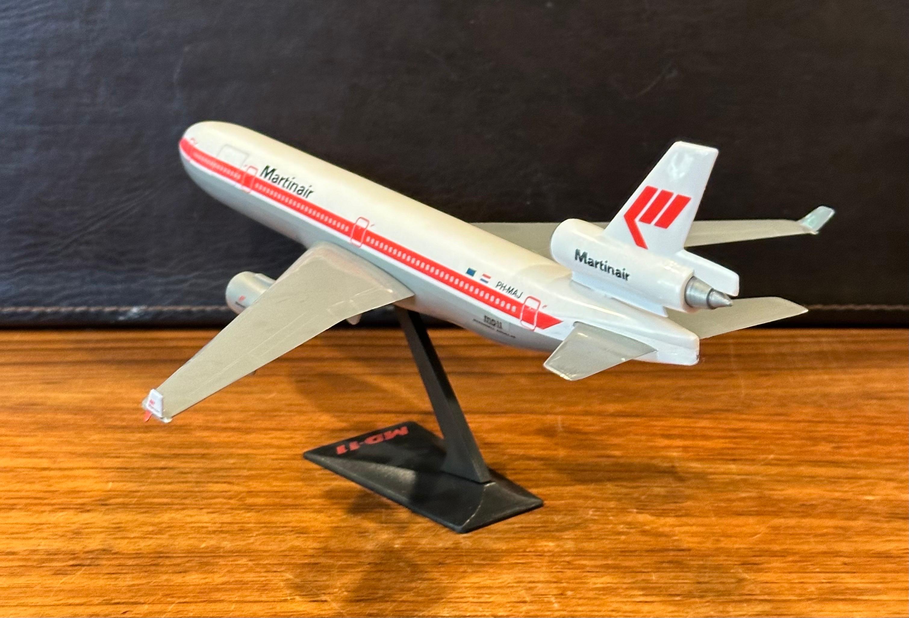 Modèle de bureau d'entrepreneur d'avion Jetliner Holland MD-11Jumbo de Martin Airlines en vente 3