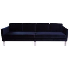 Martin Brattrud Sofa in Marineblau Mohair